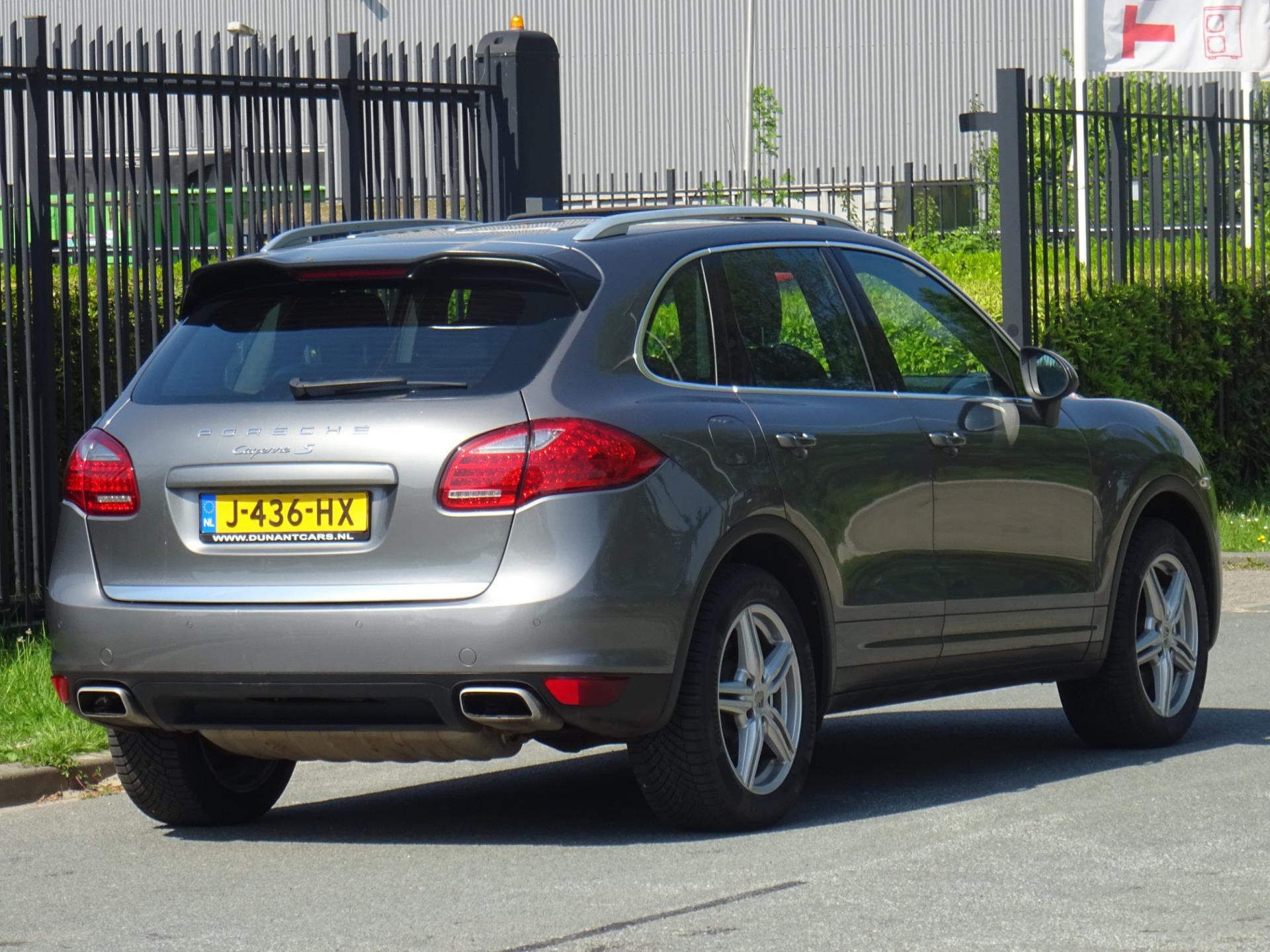 Foto van Porsche Cayenne S