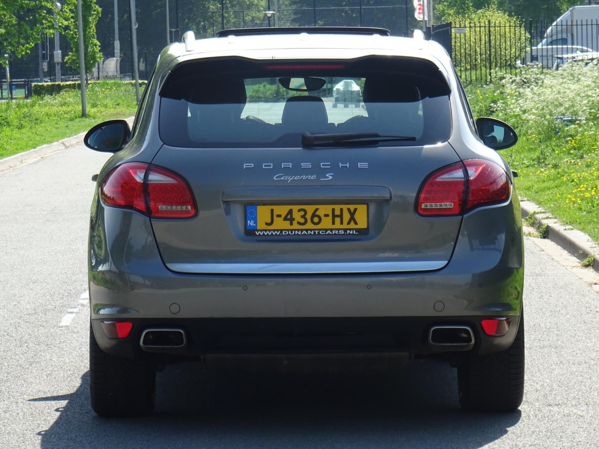 Foto van Porsche Cayenne S