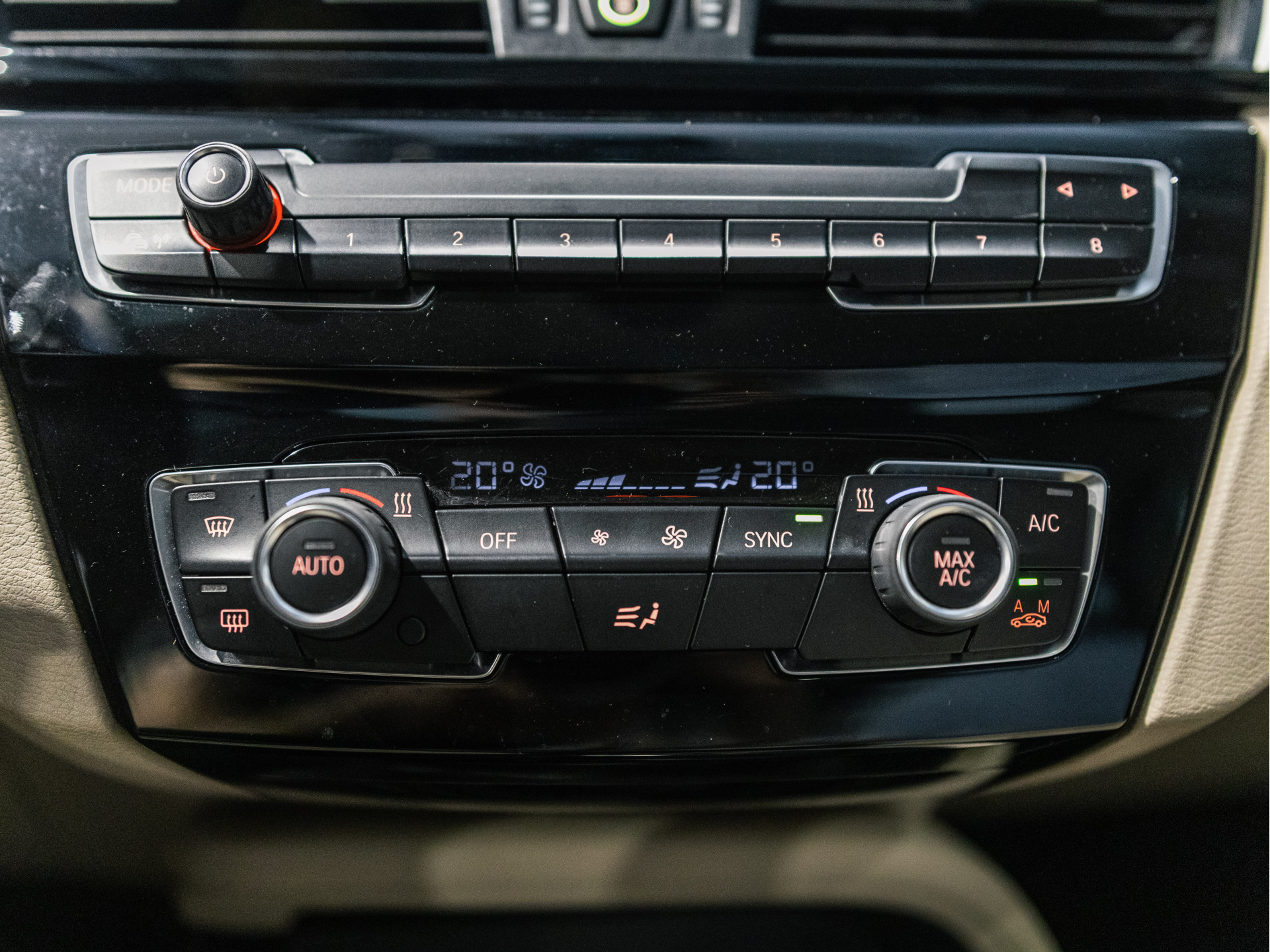 Foto van BMW X1 Sdrive20i
