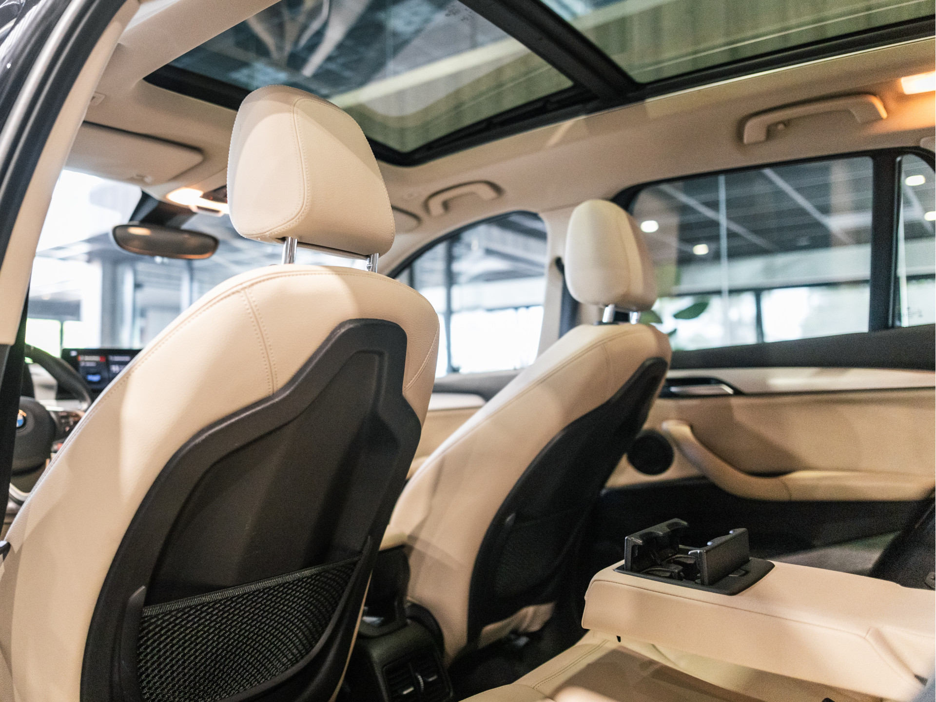 Foto van BMW X1 Sdrive20i