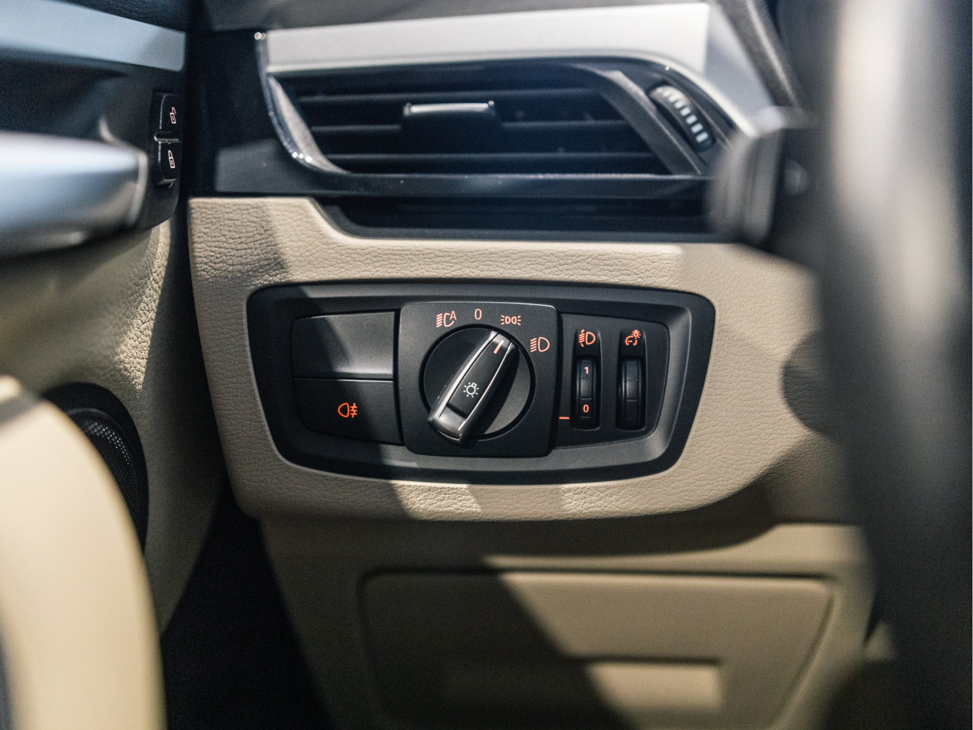 Foto van BMW X1 Sdrive20i