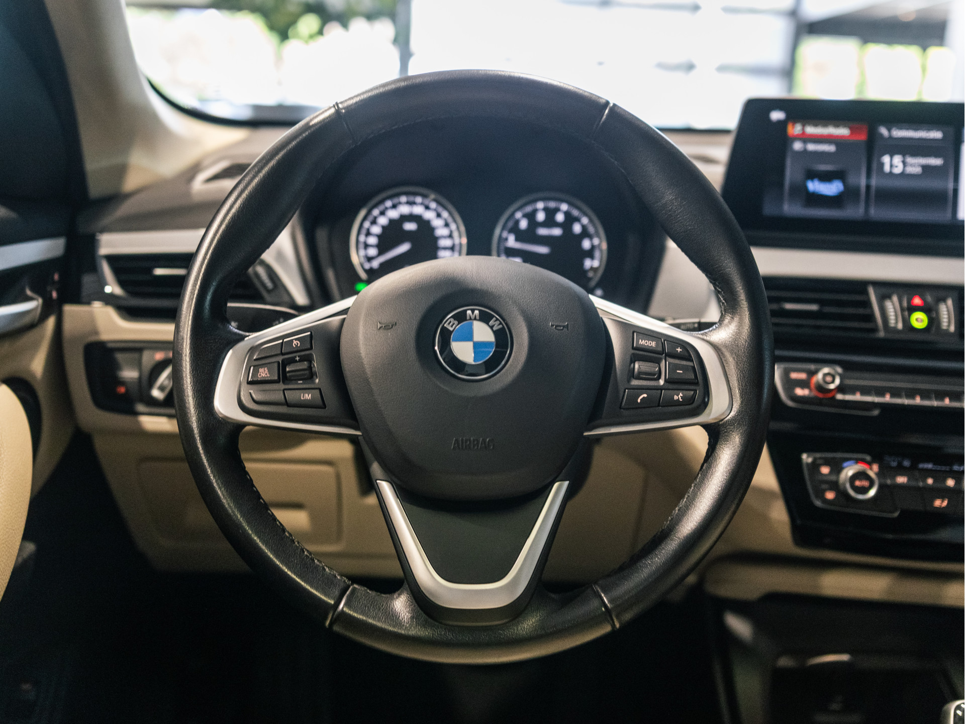 Foto van BMW X1 Sdrive20i