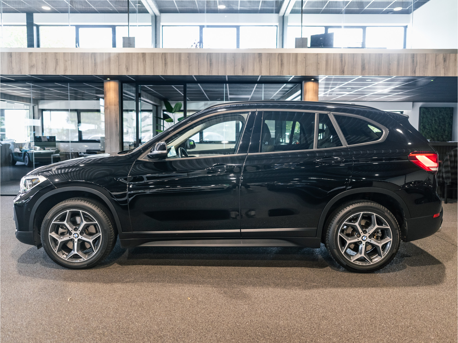 Foto van BMW X1 Sdrive20i