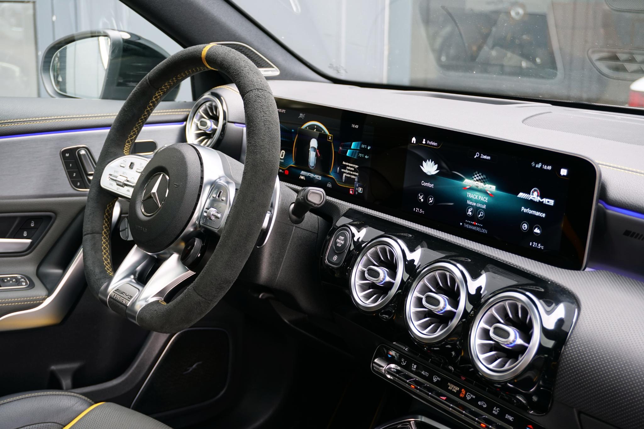 Foto van Mercedes-Benz AMG A 45 S