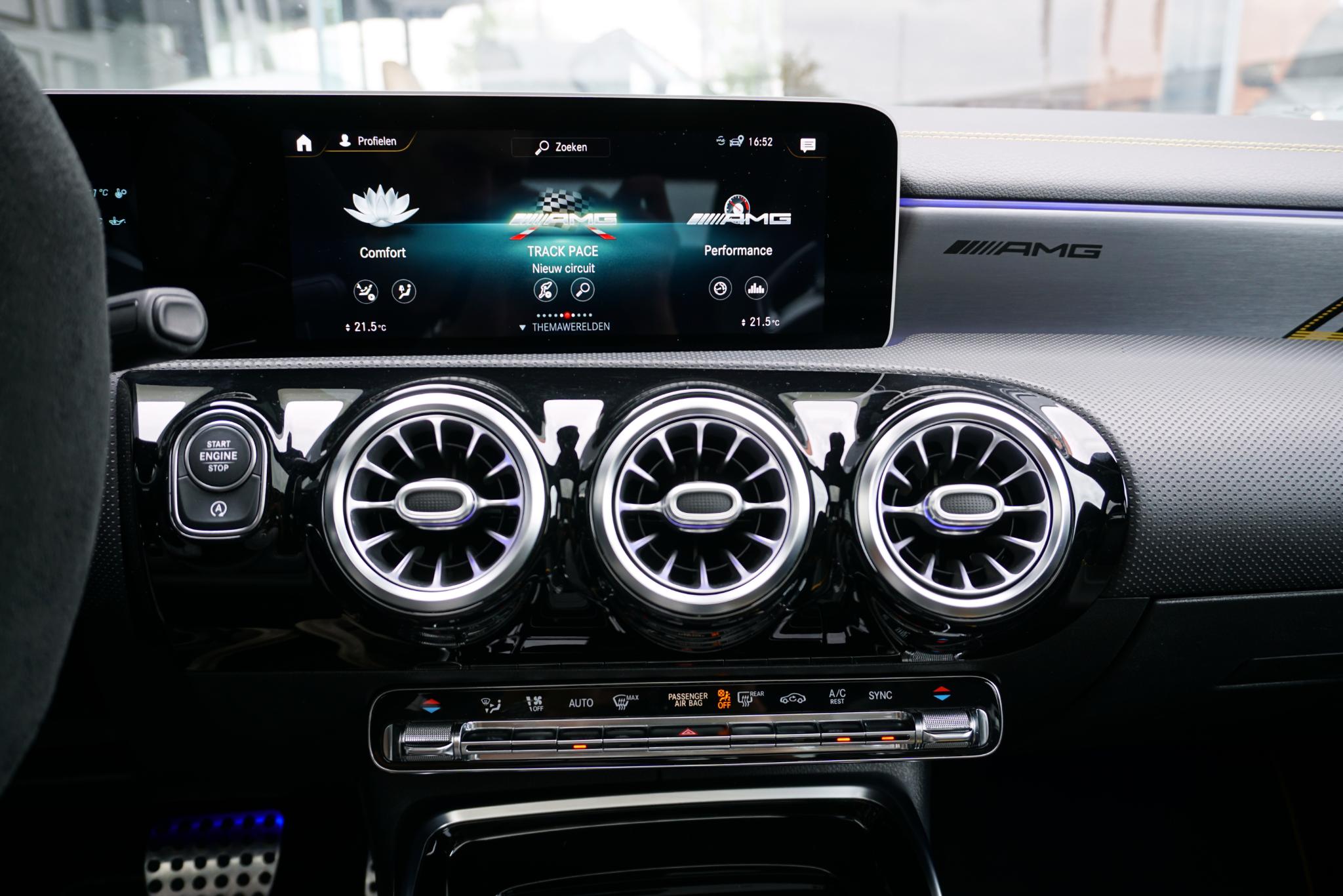 Foto van Mercedes-Benz AMG A 45 S