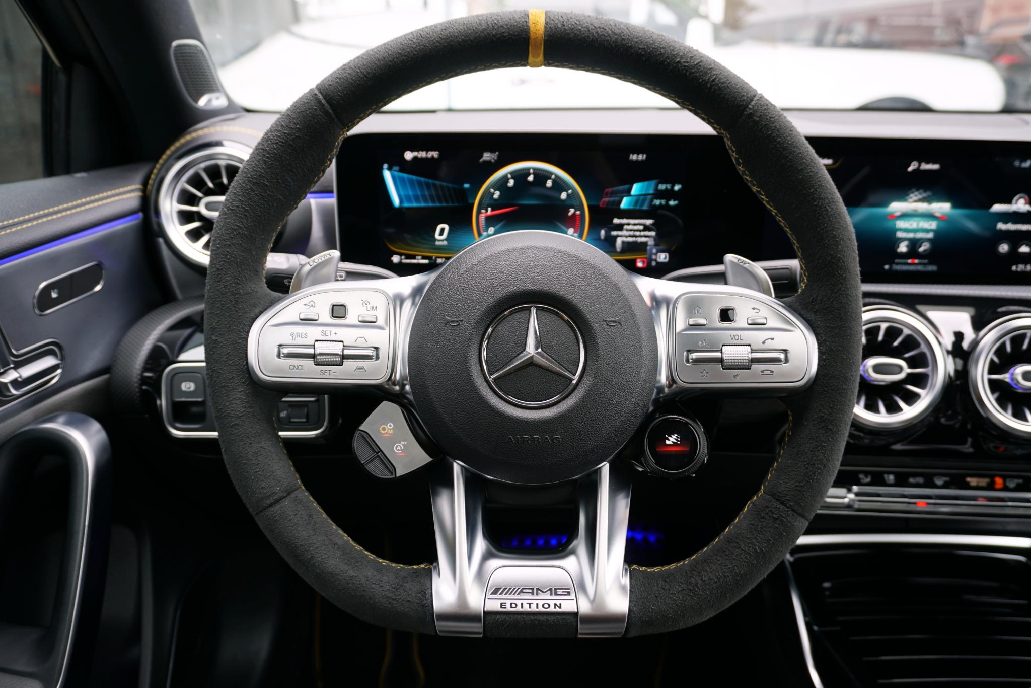 Foto van Mercedes-Benz AMG A 45 S