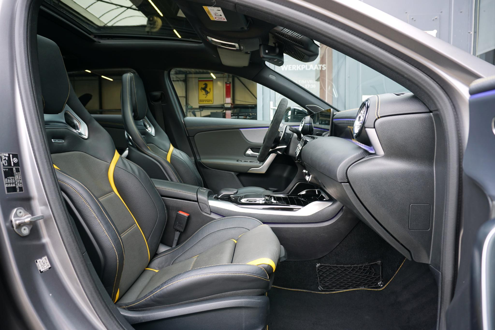 Foto van Mercedes-Benz AMG A 45 S
