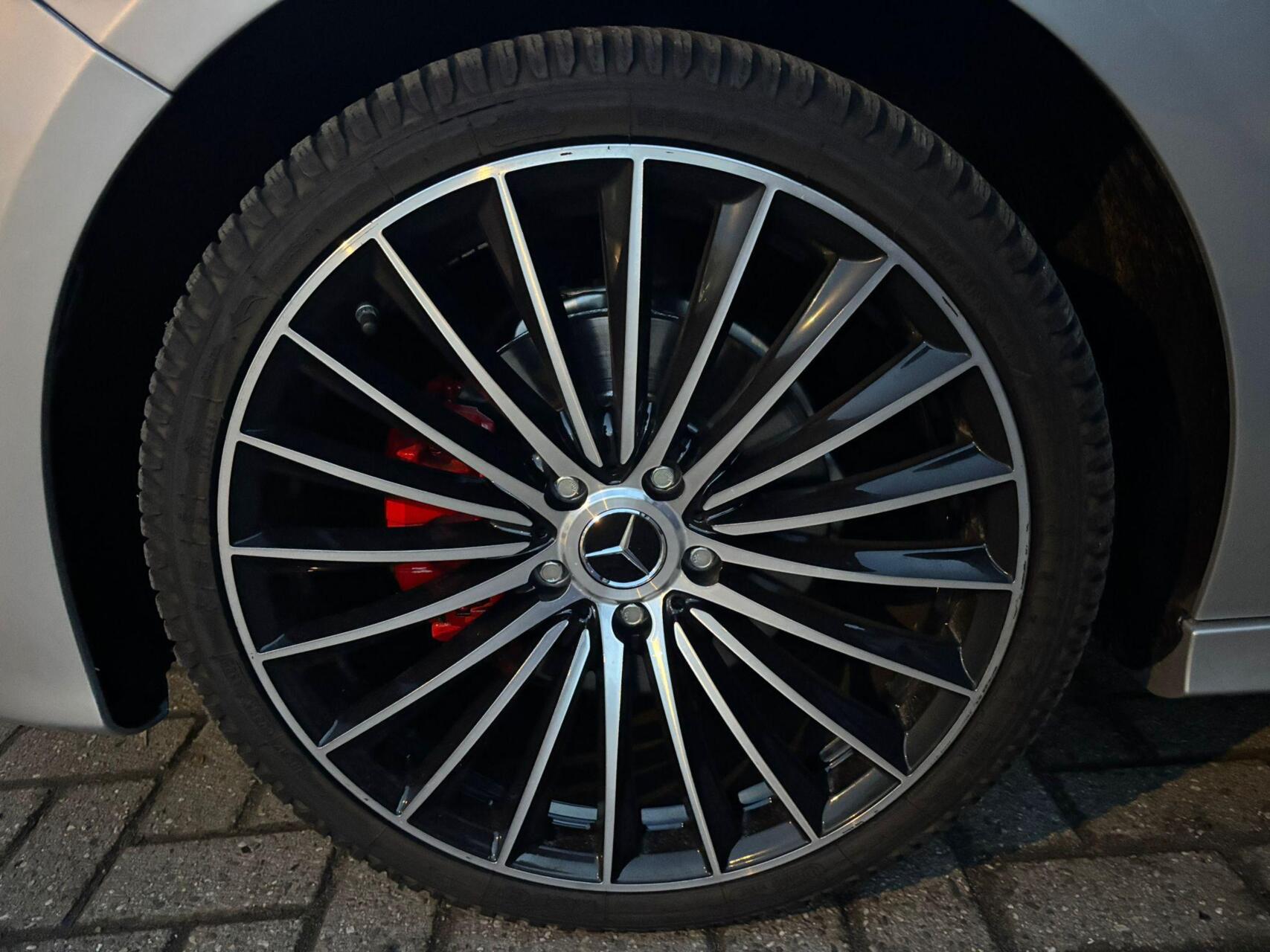 Foto van Mercedes-Benz A 200