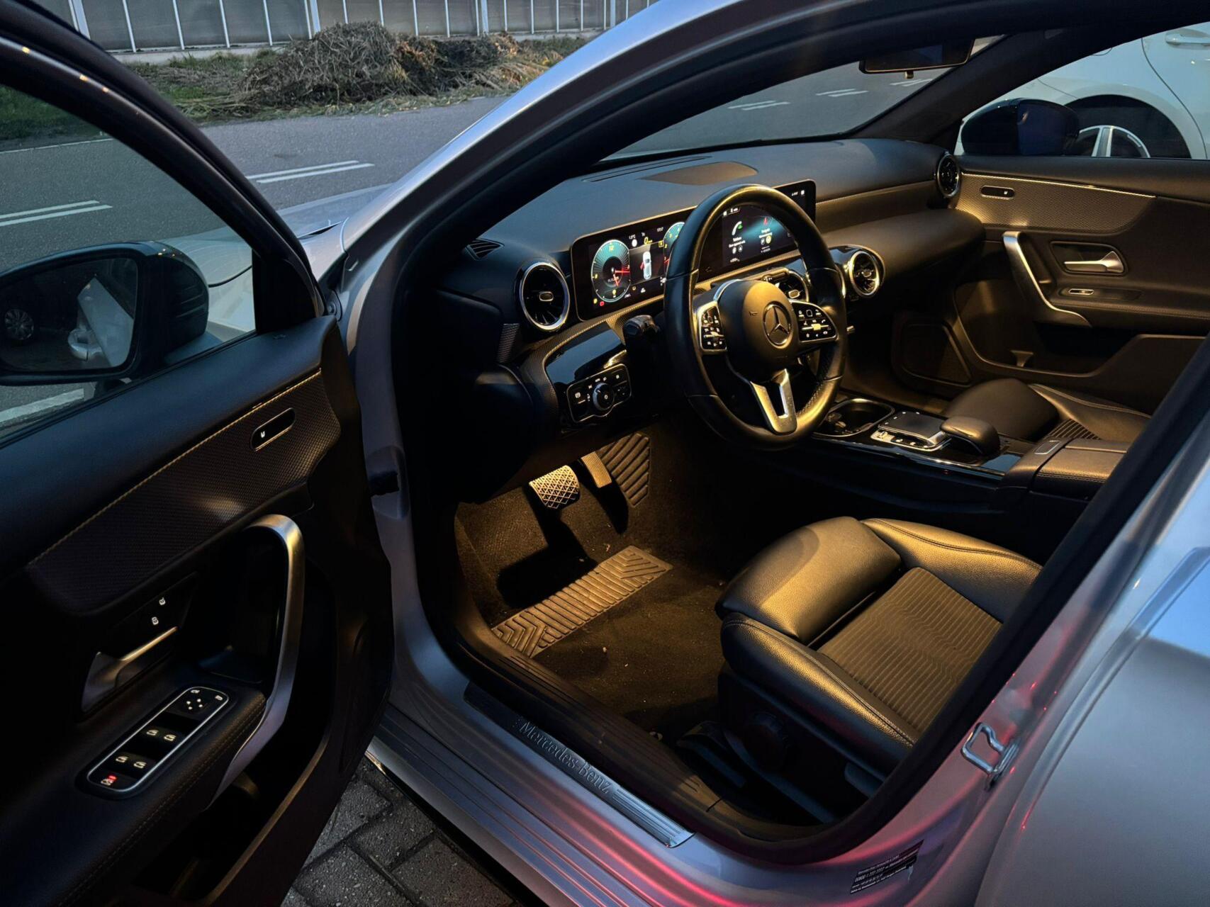 Foto van Mercedes-Benz A 200
