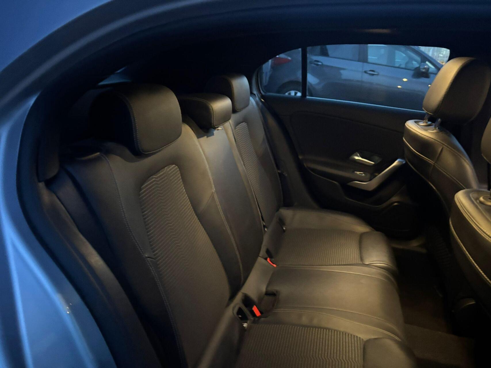 Foto van Mercedes-Benz A 200
