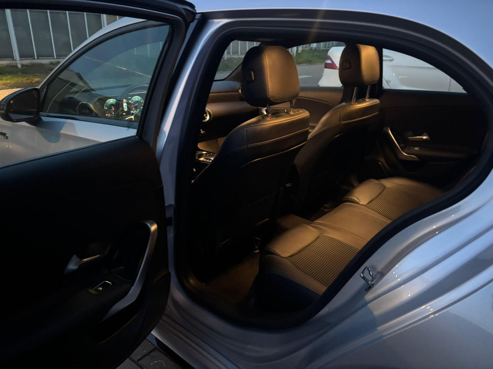 Foto van Mercedes-Benz A 200