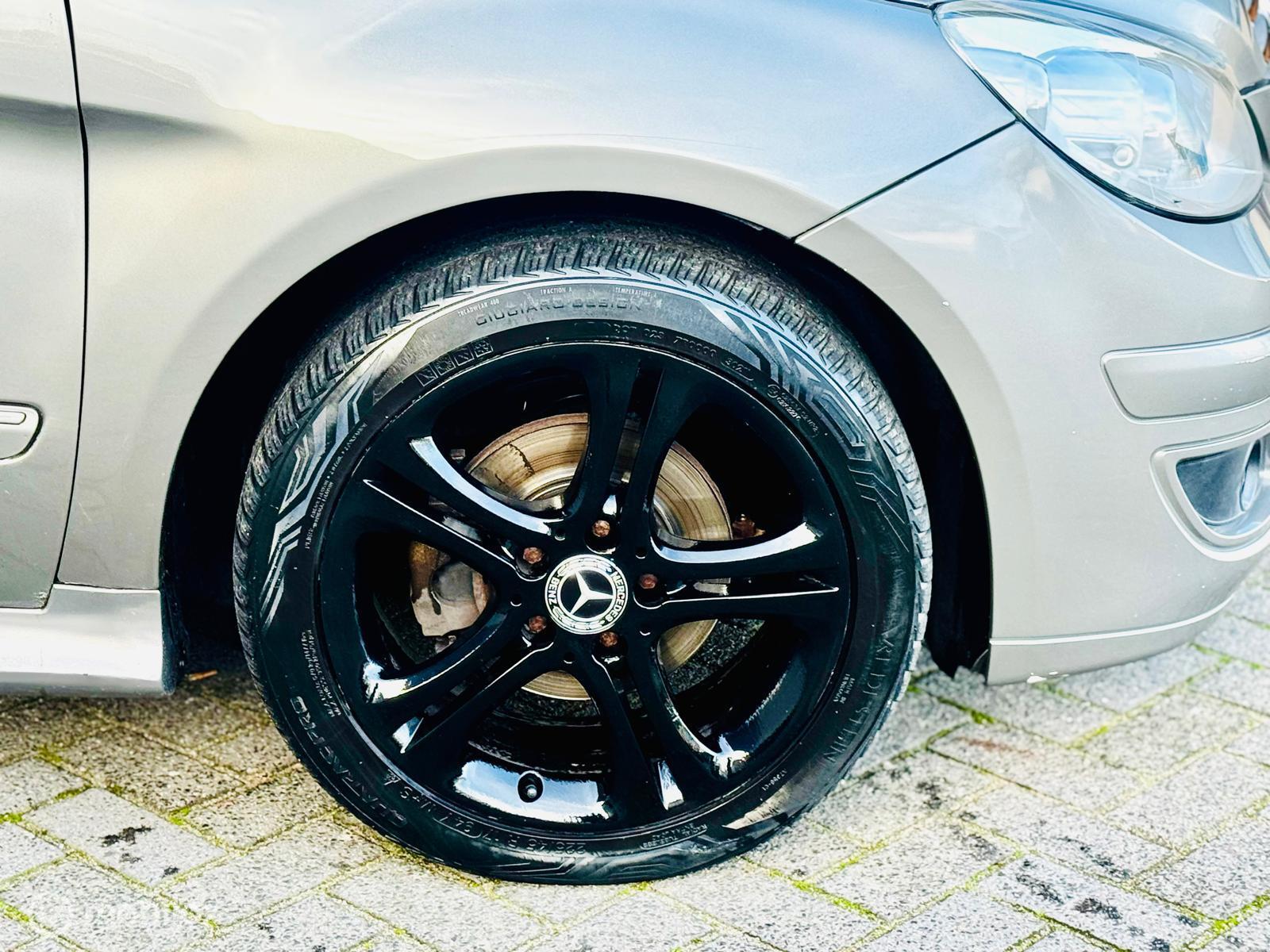 Foto van Mercedes-Benz B 170