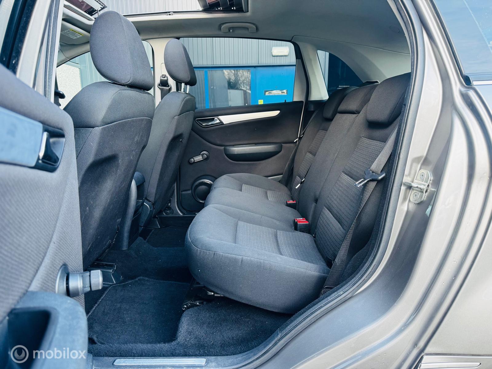 Foto van Mercedes-Benz B 170