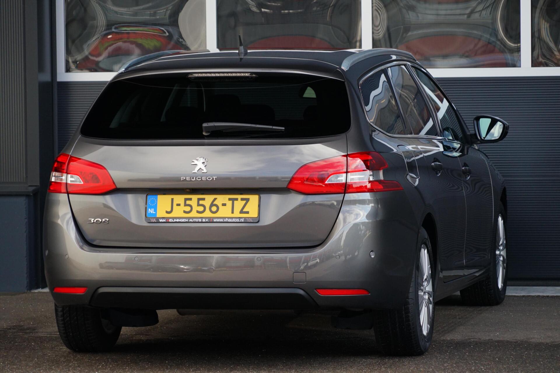 Foto van Peugeot 308 SW