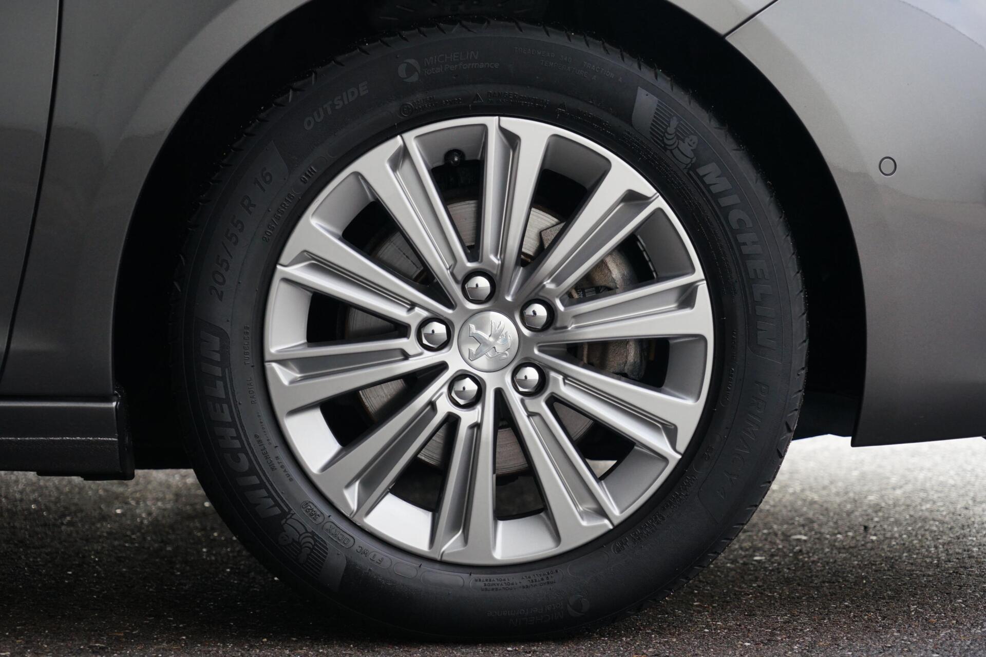 Foto van Peugeot 308 SW