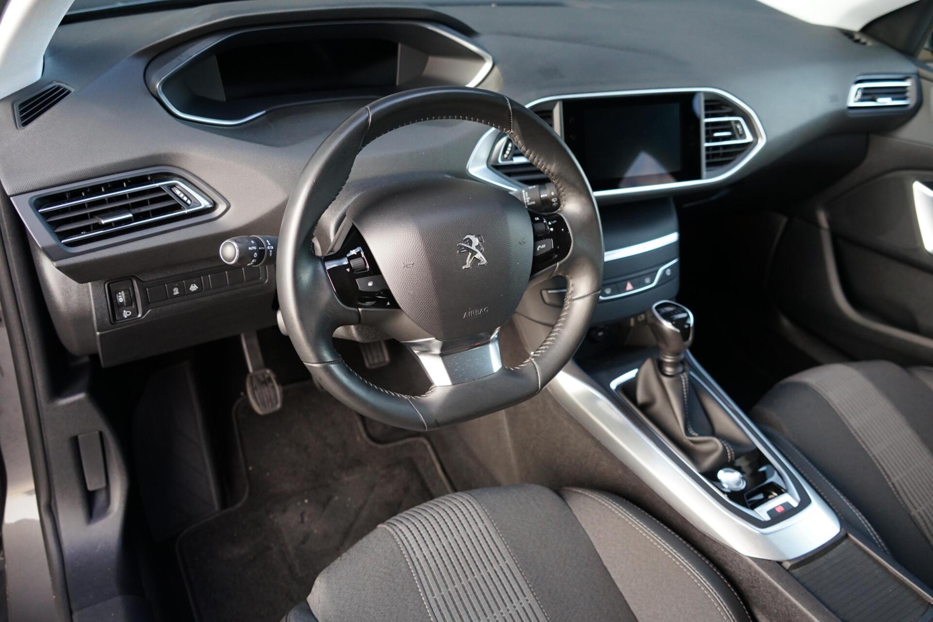 Foto van Peugeot 308 SW