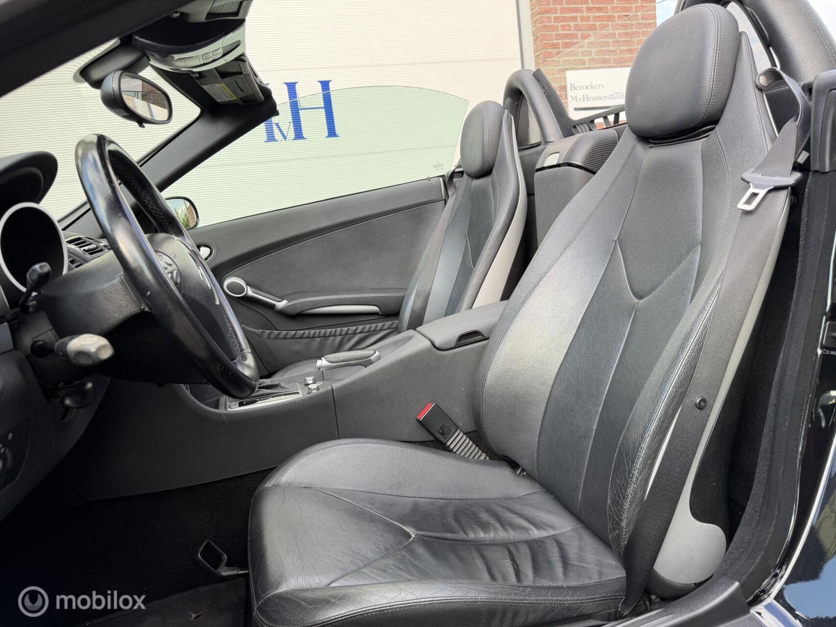 Foto van Mercedes-Benz SLK 280