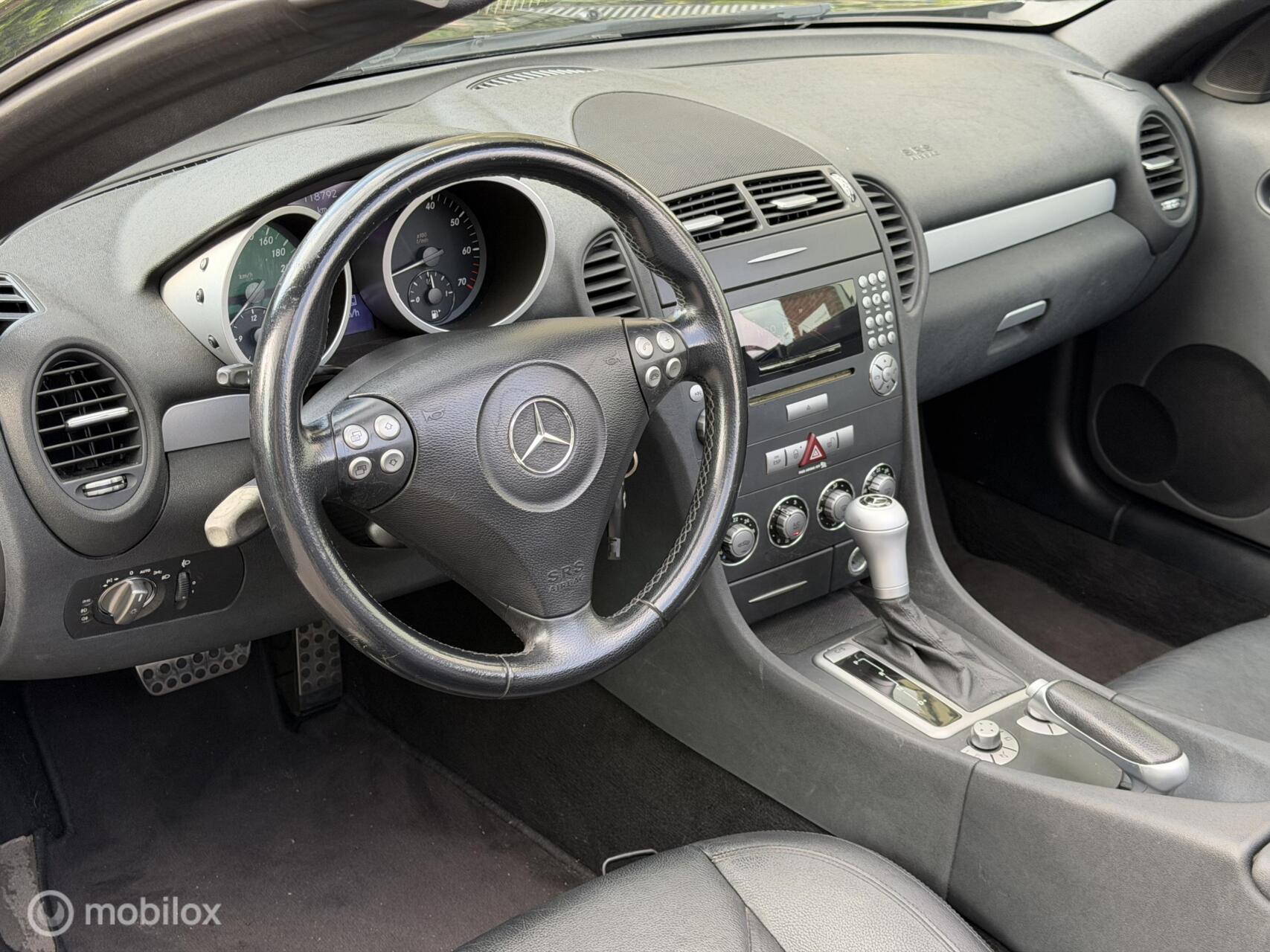 Foto van Mercedes-Benz SLK 280