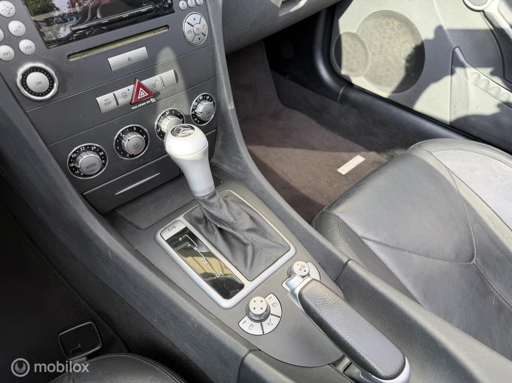 Foto van Mercedes-Benz SLK 280