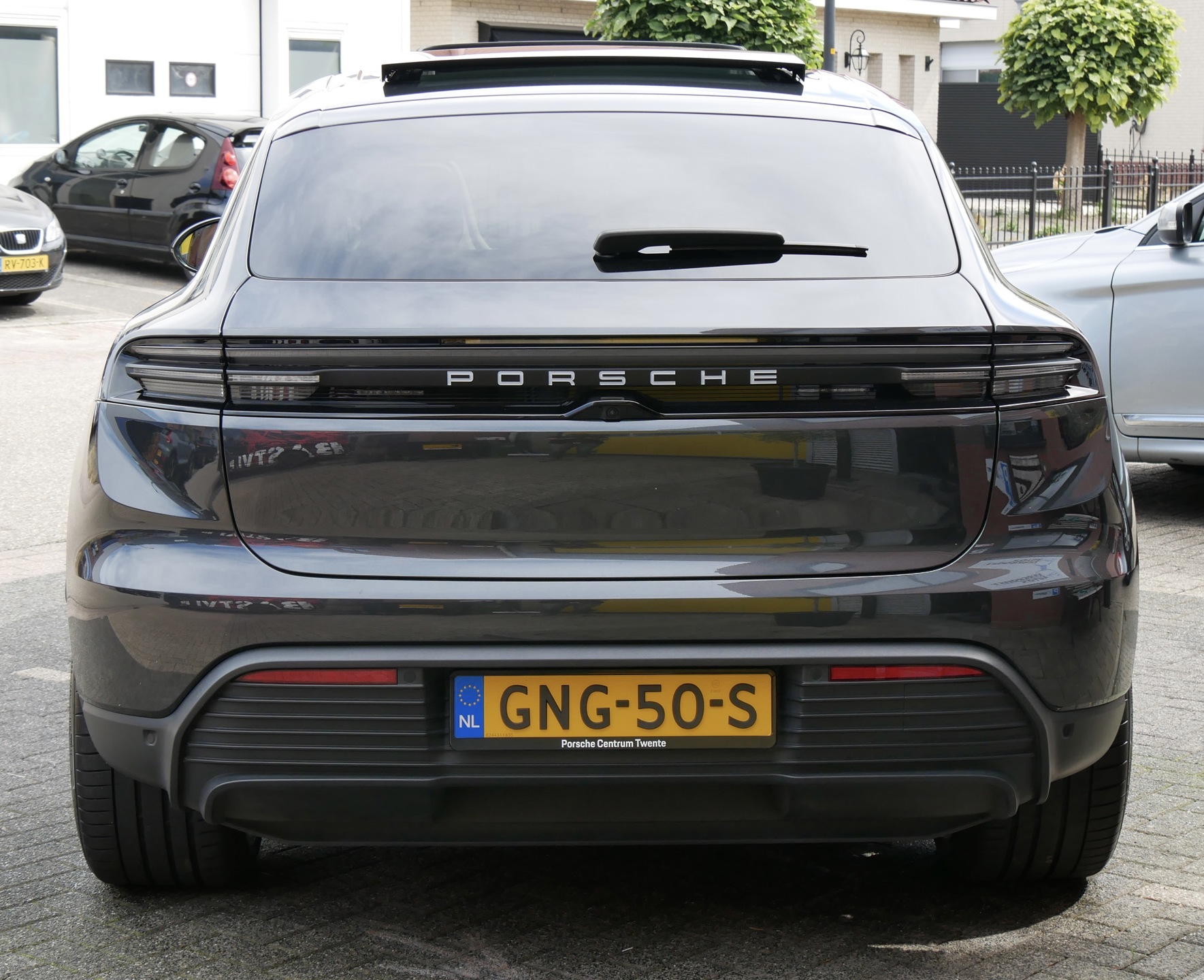 Foto van Porsche Macan 4