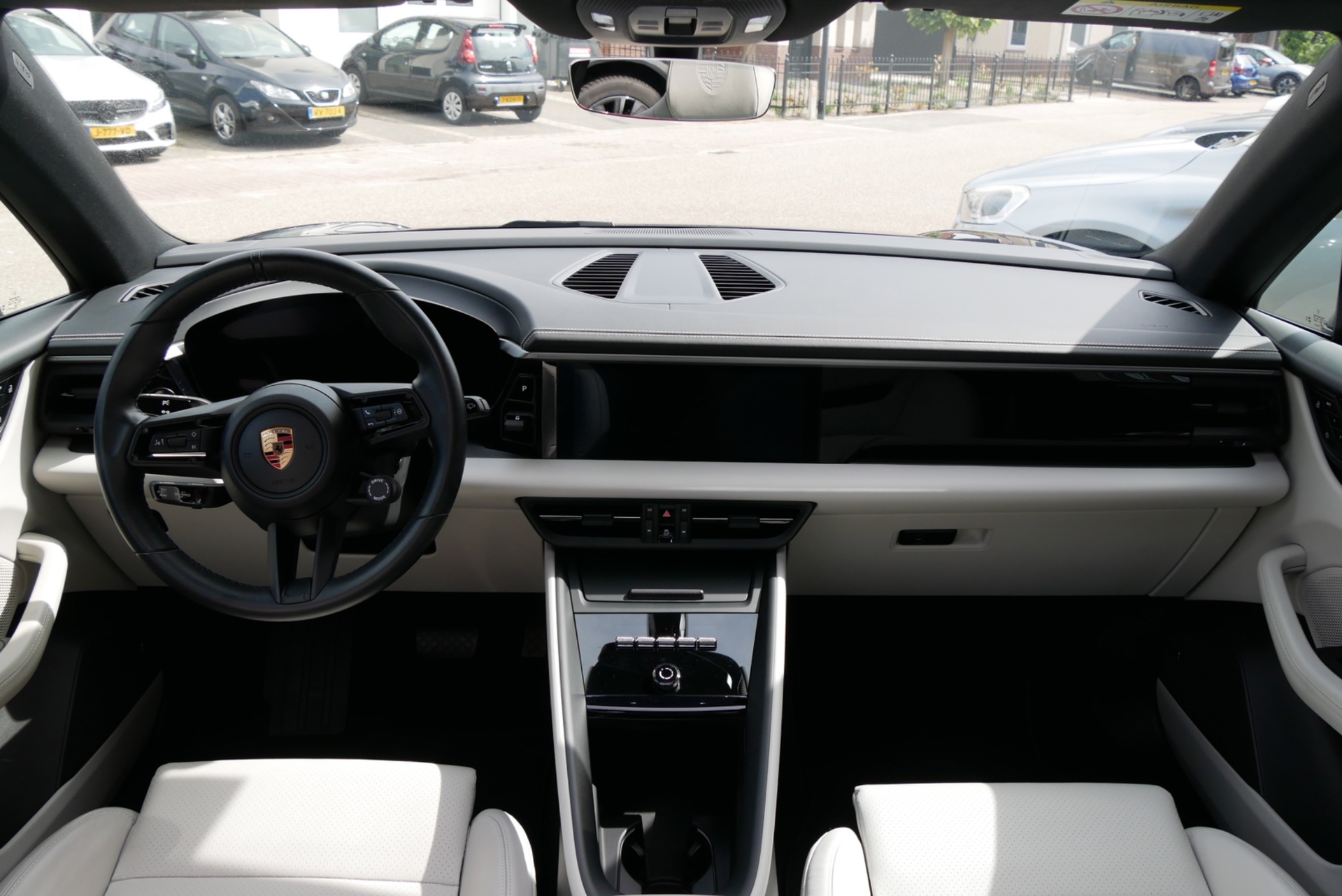 Foto van Porsche Macan 4