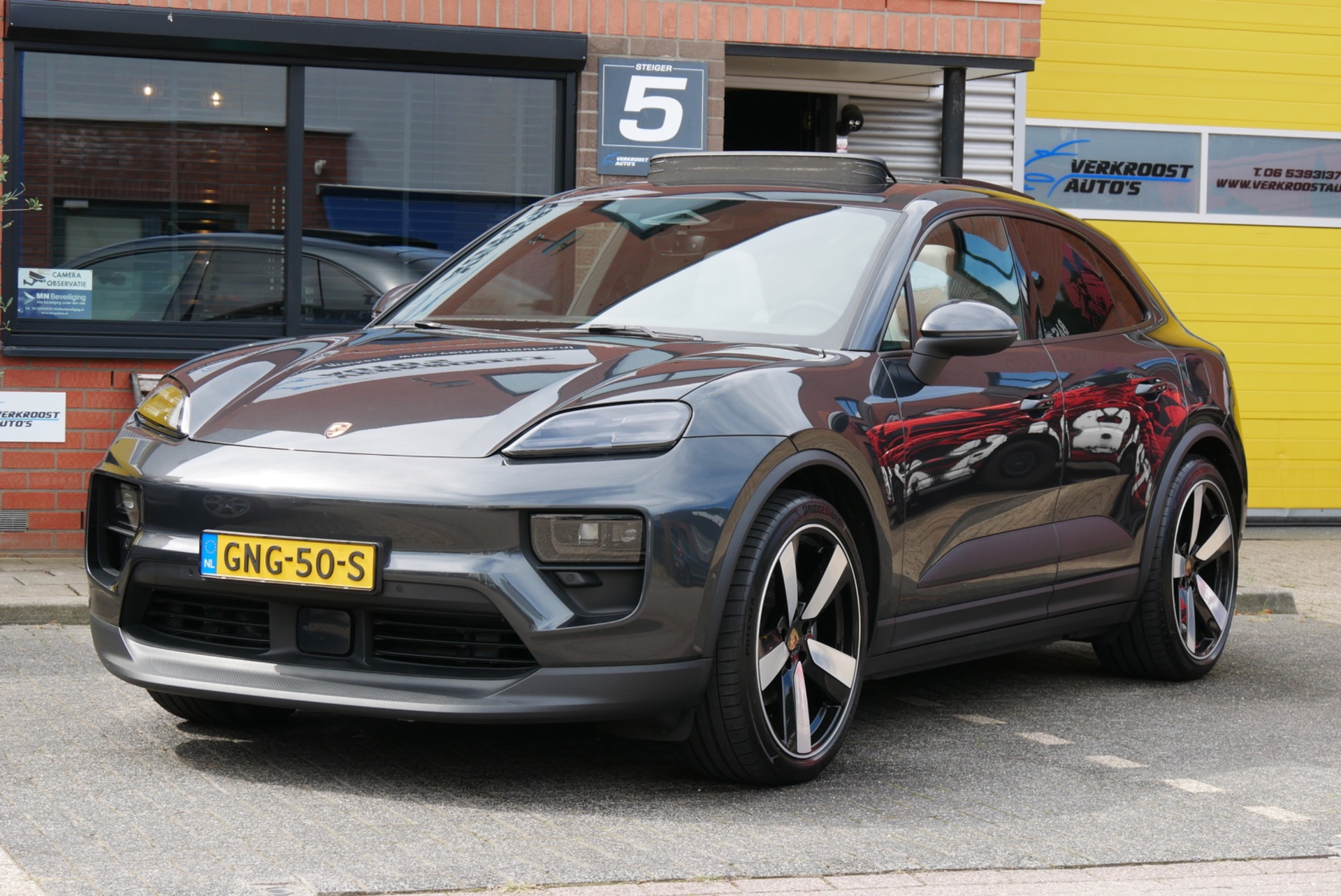 Foto van Porsche Macan 4