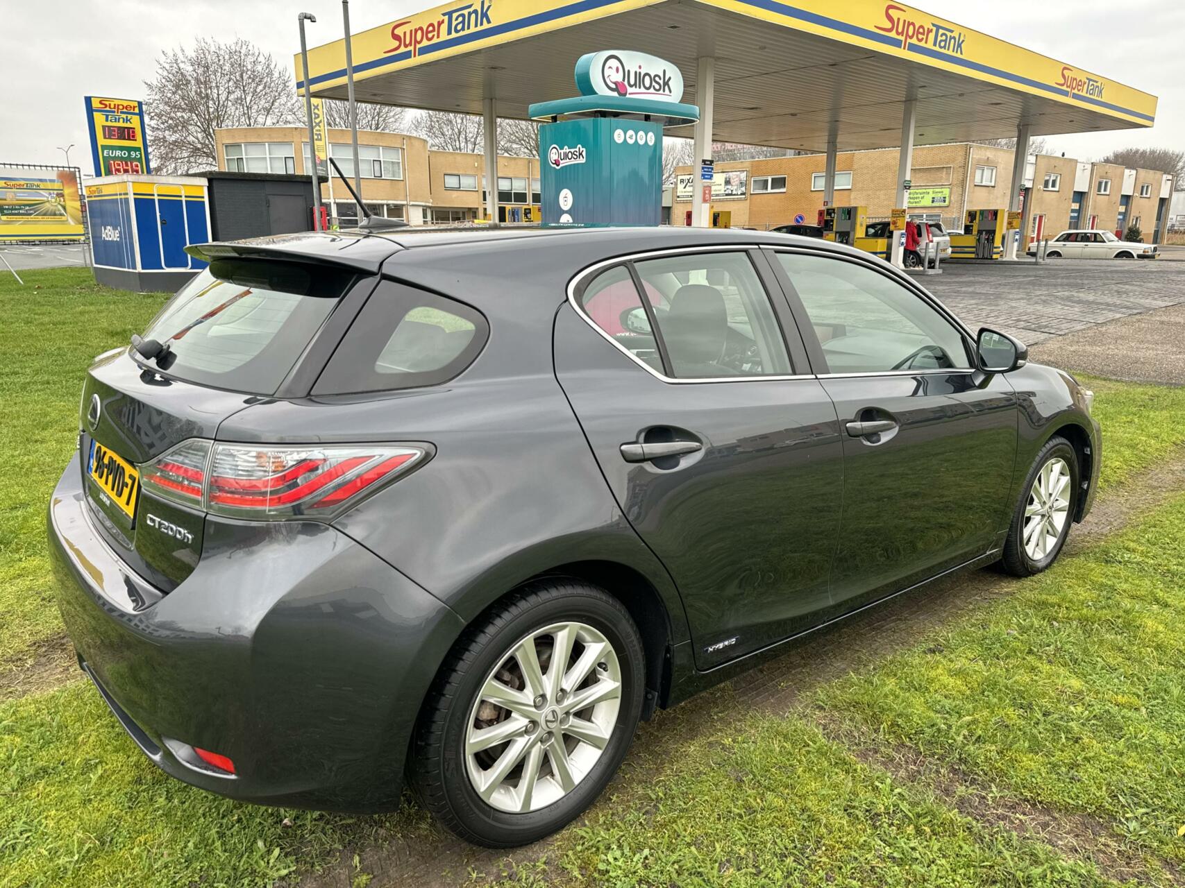 Foto van Lexus CT