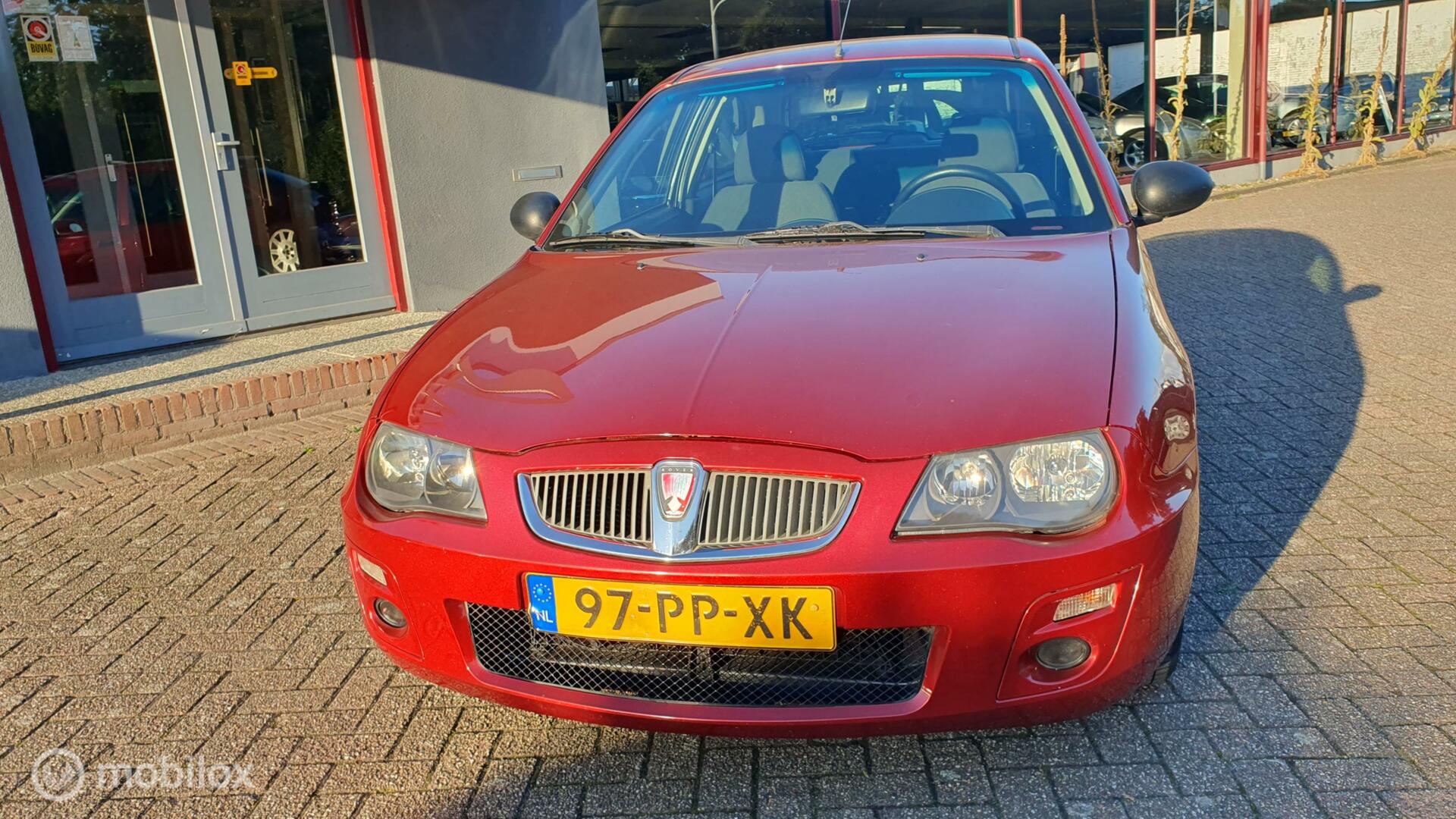 Foto van Rover 25