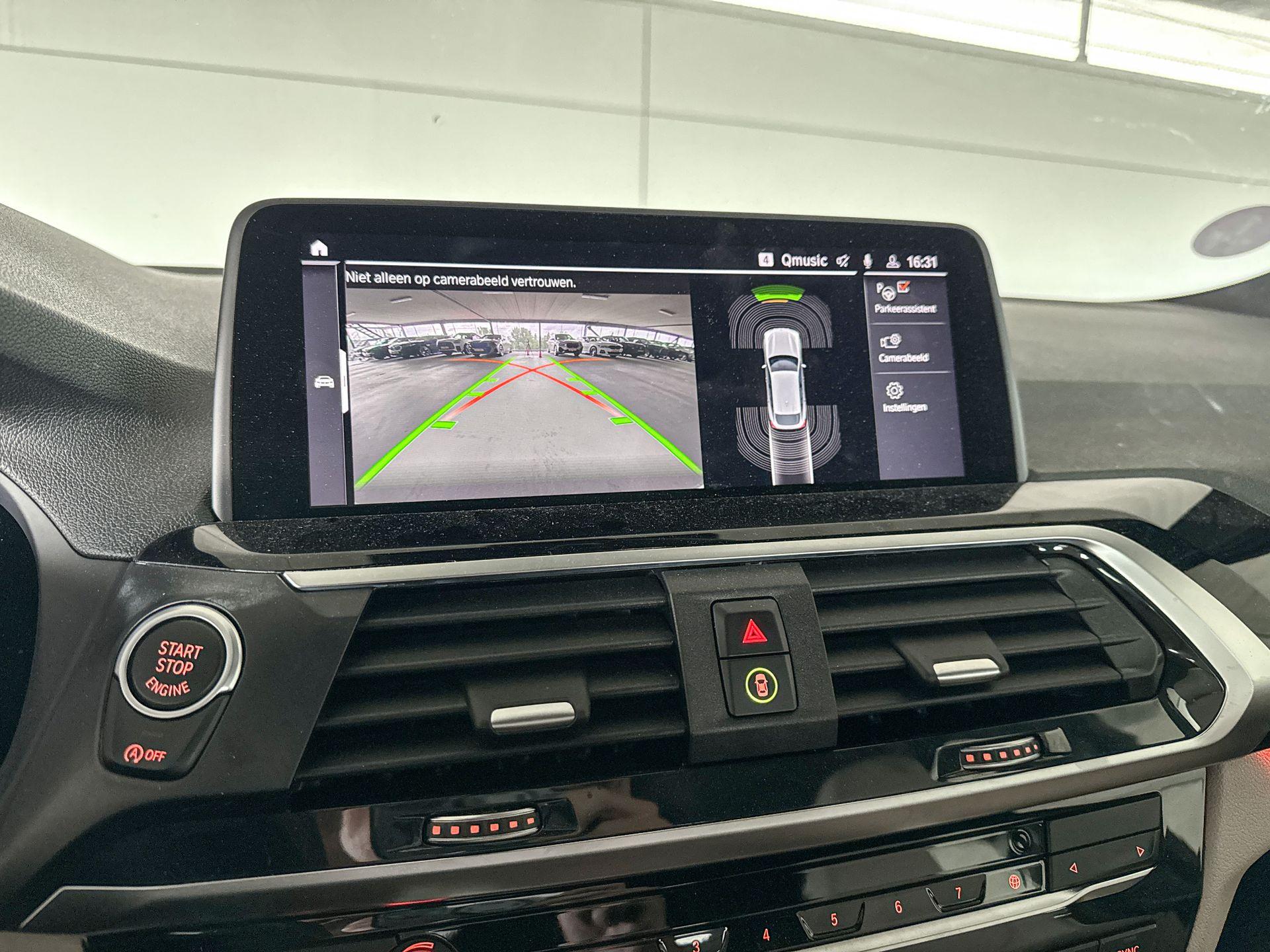 Foto van BMW X4 Xdrive20i