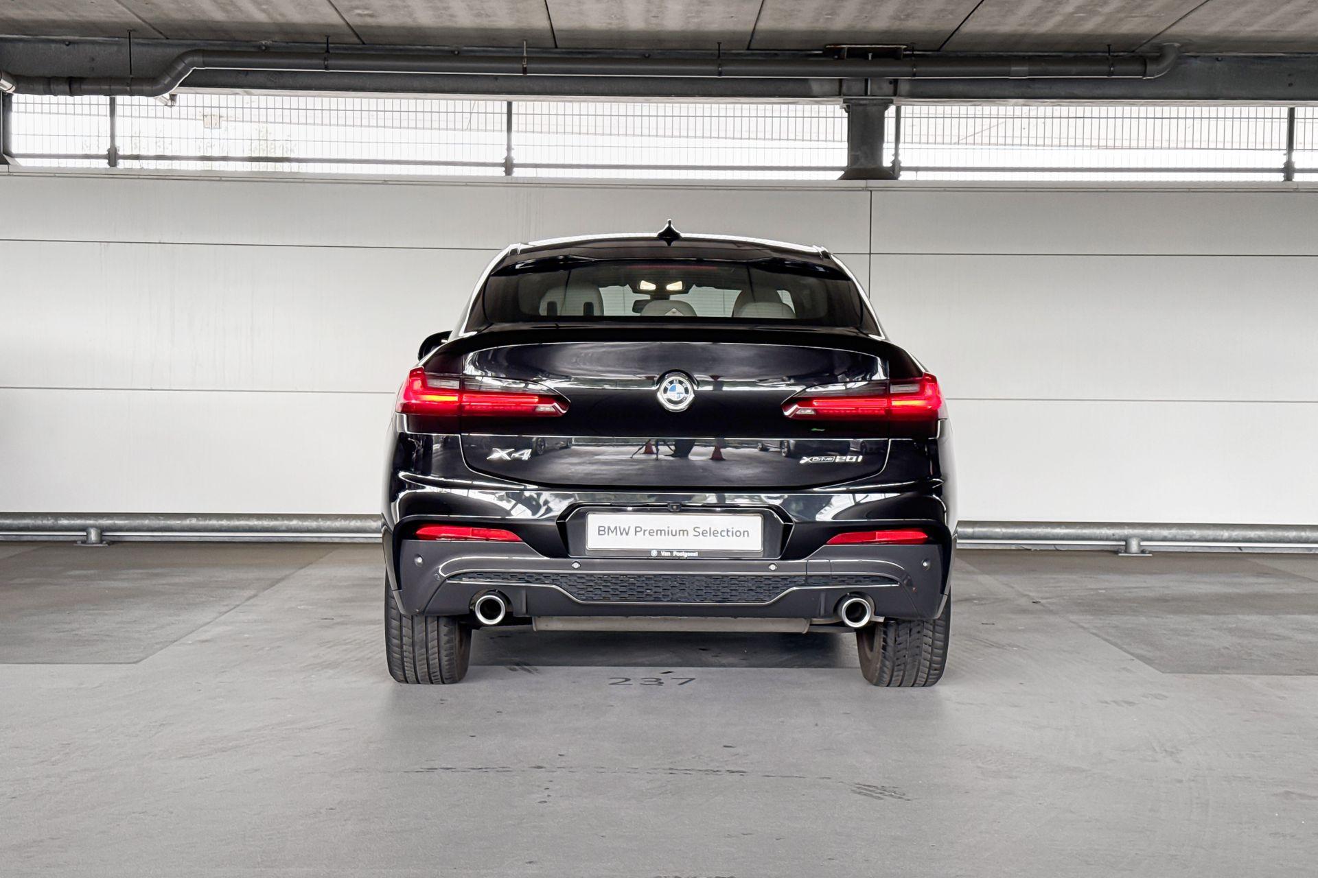 Foto van BMW X4 Xdrive20i