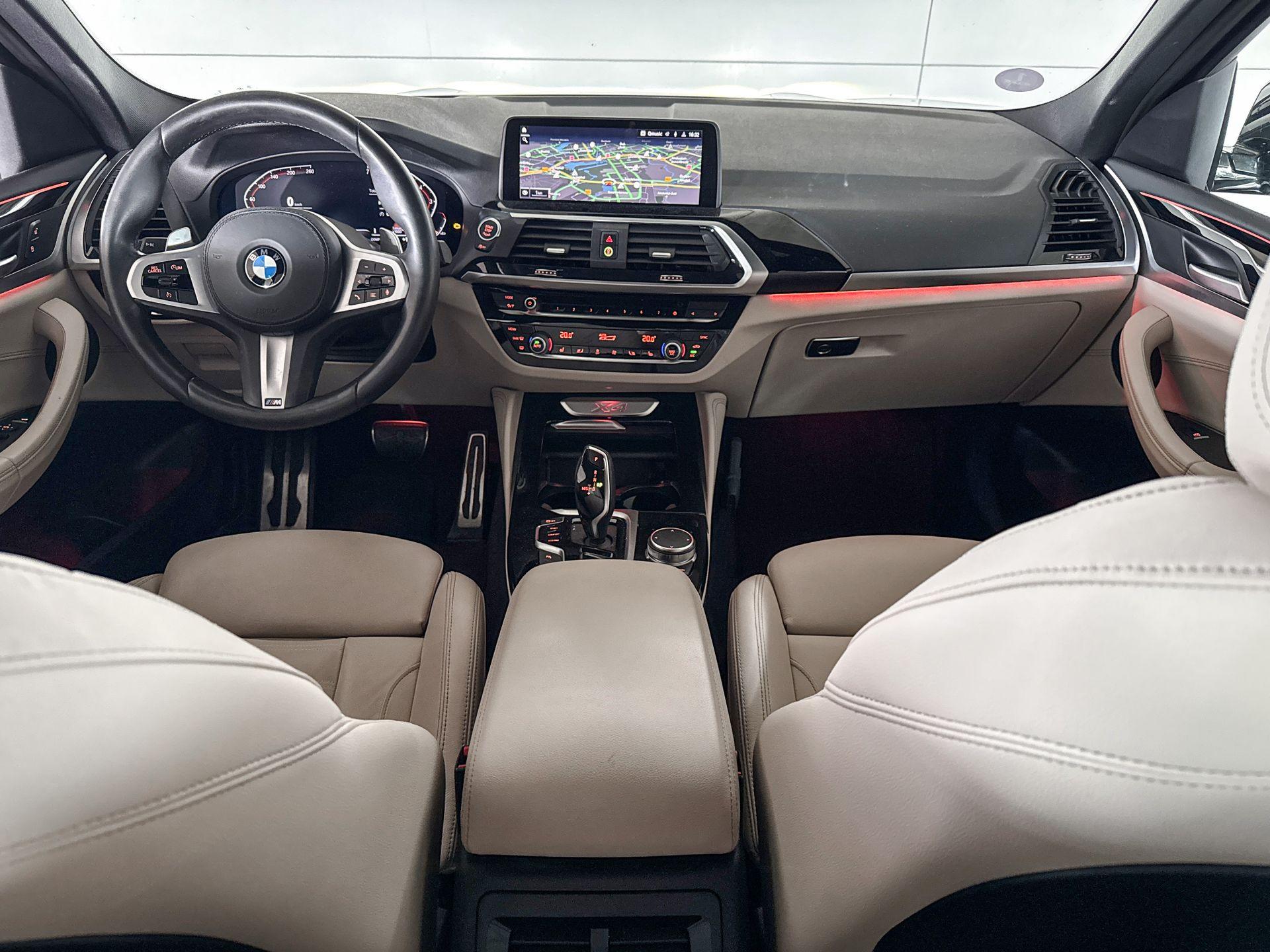 Foto van BMW X4 Xdrive20i