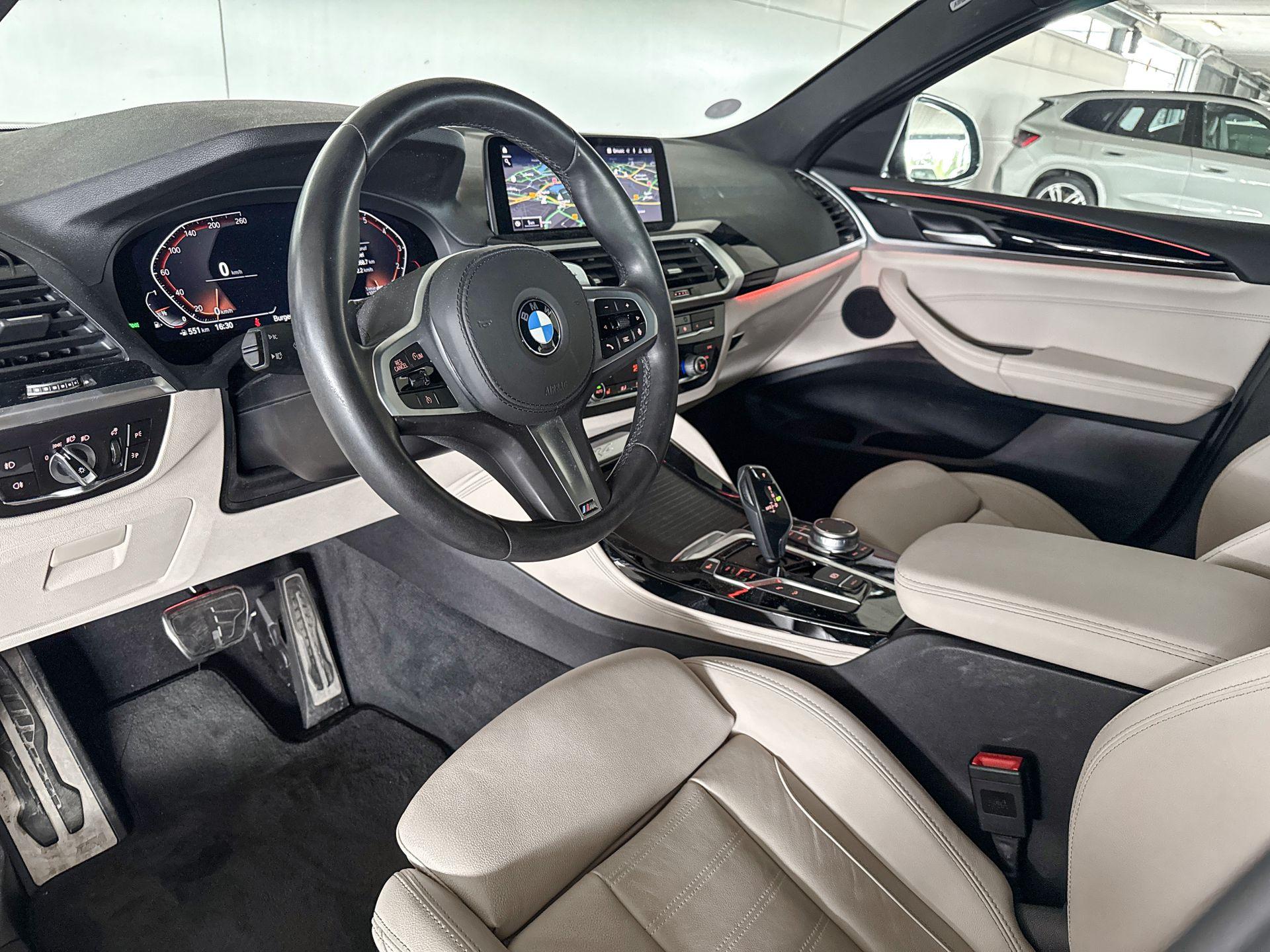 Foto van BMW X4 Xdrive20i