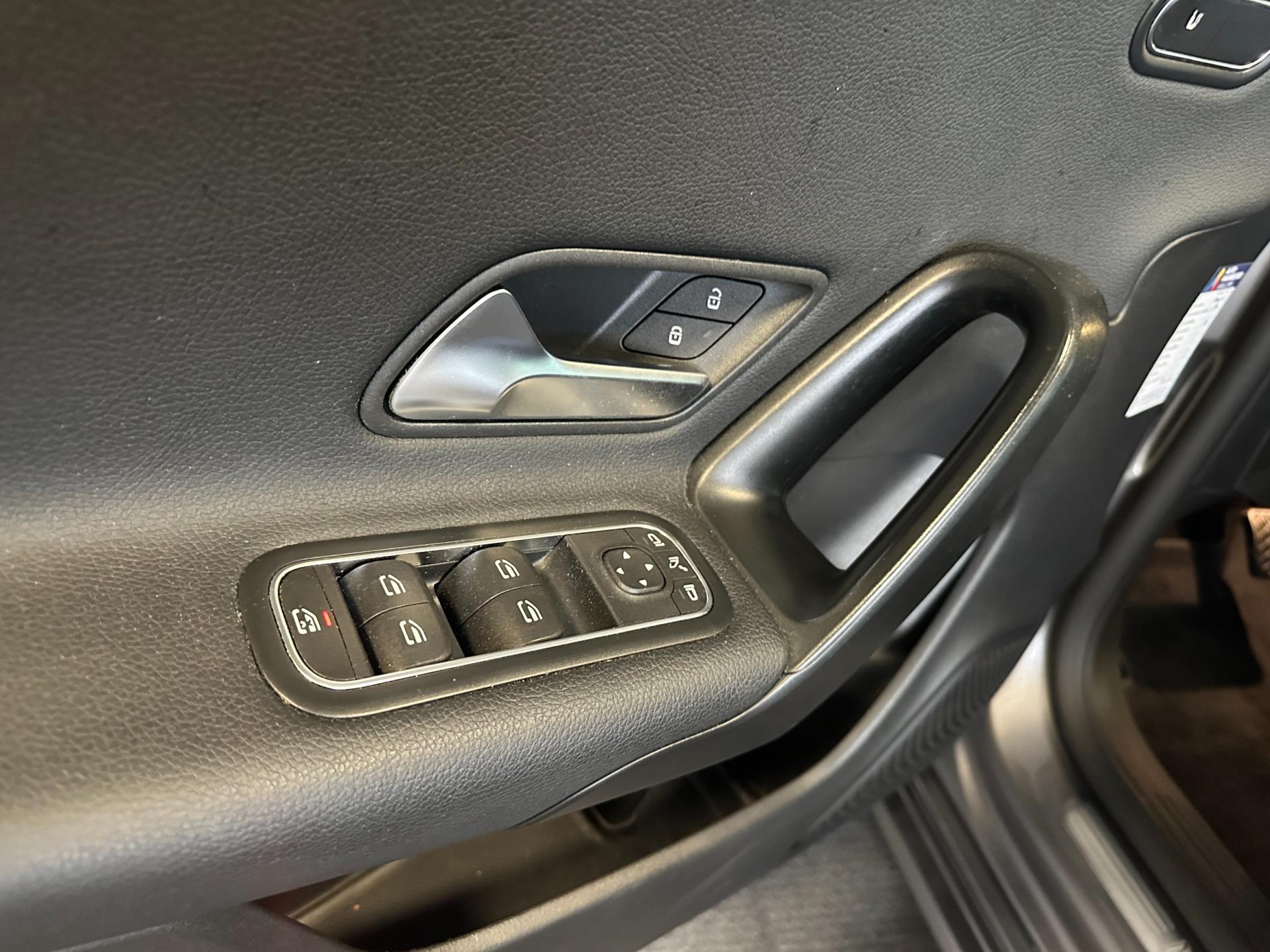 Foto van Mercedes-Benz Cla 180