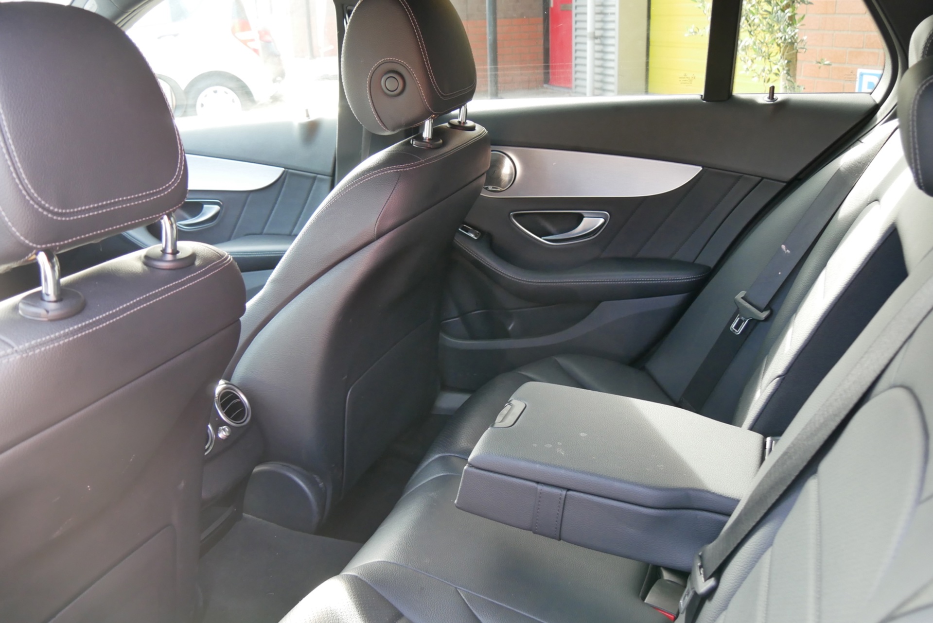 Foto van Mercedes-Benz C 200