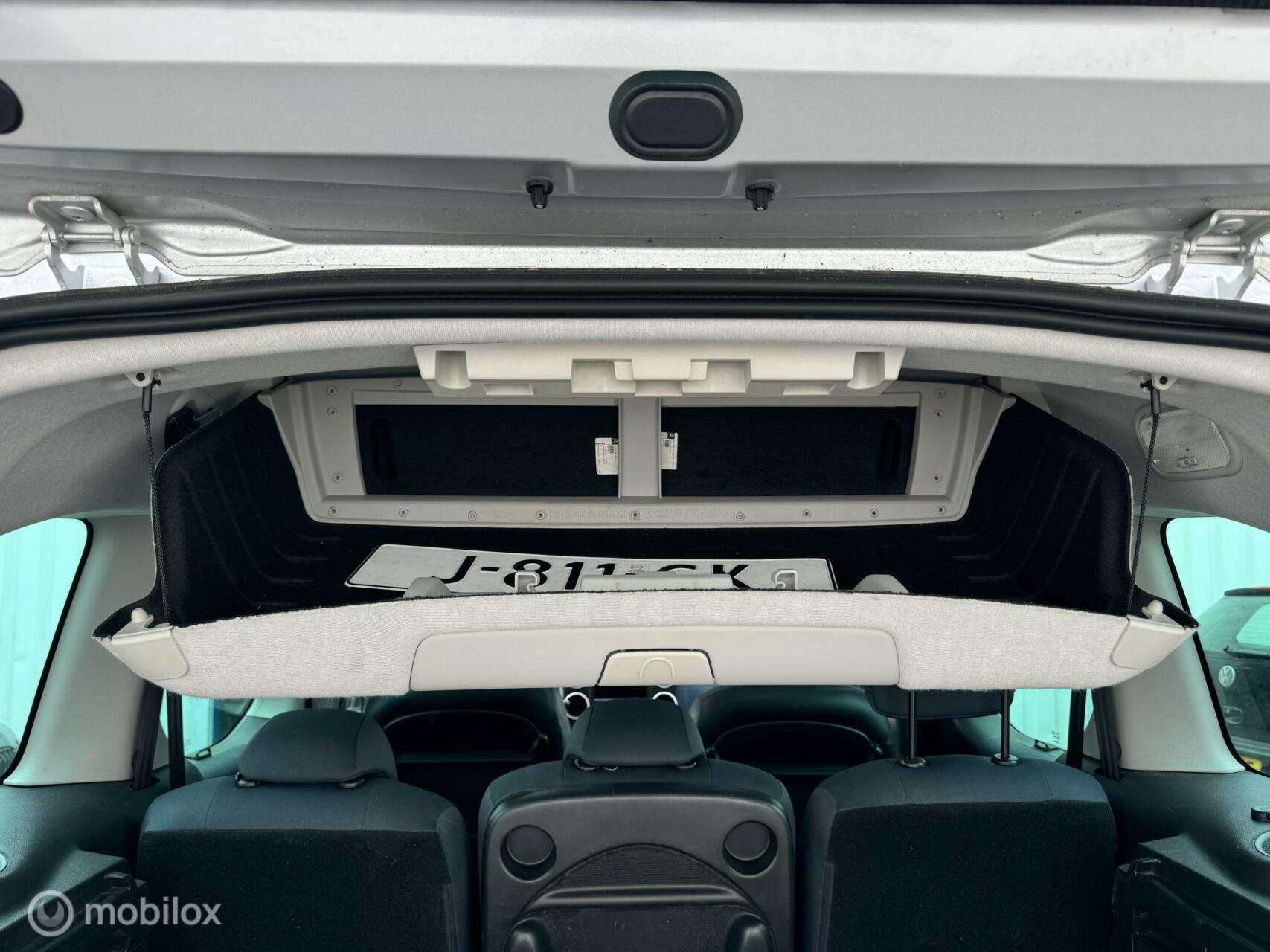 Foto van Peugeot Partner Tepee