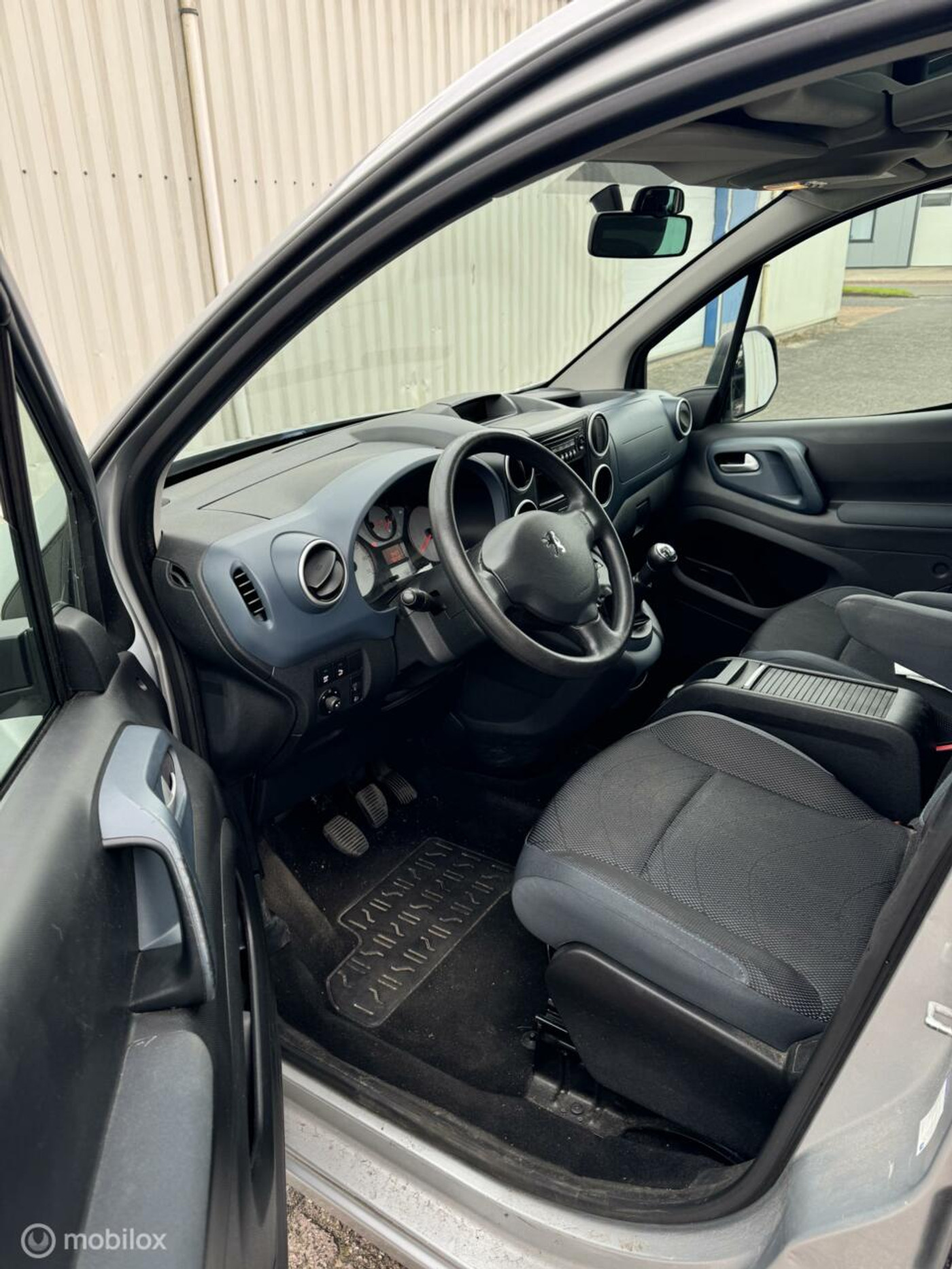 Foto van Peugeot Partner Tepee