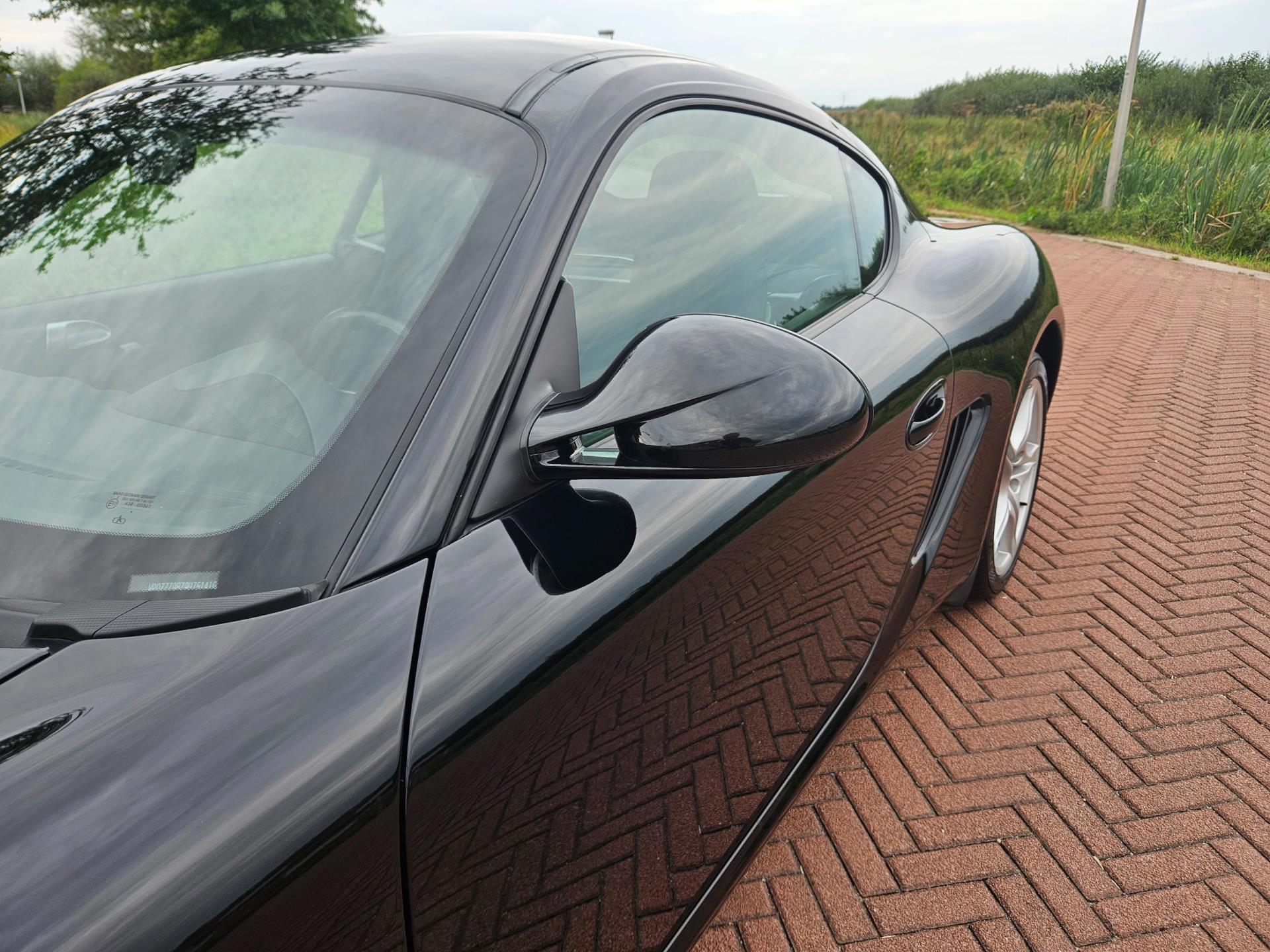 Foto van Porsche Cayman