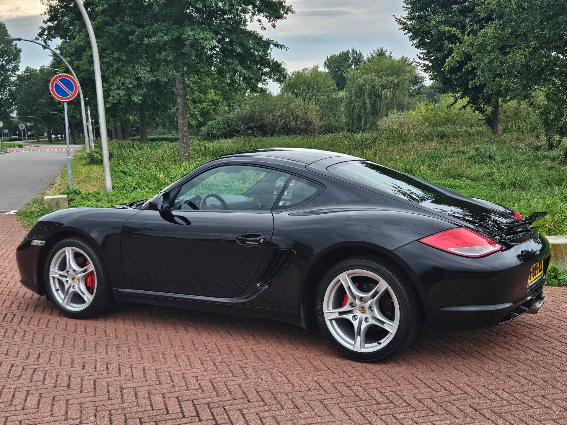 Foto van Porsche Cayman