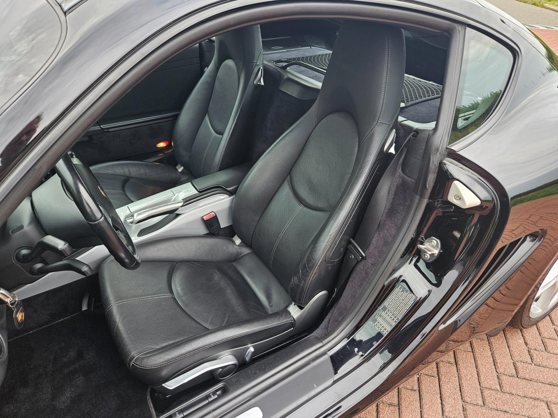 Foto van Porsche Cayman