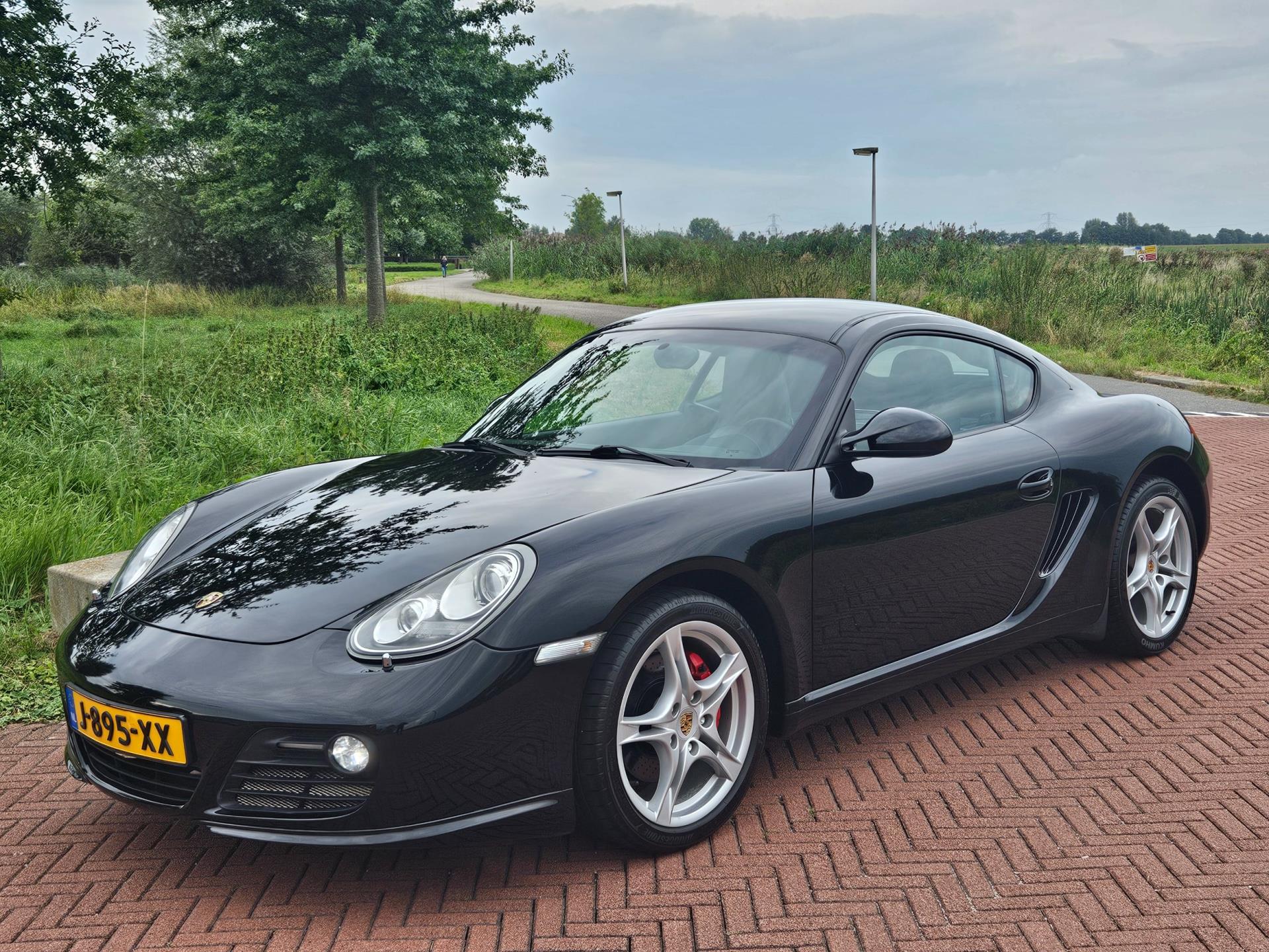 Foto van Porsche Cayman