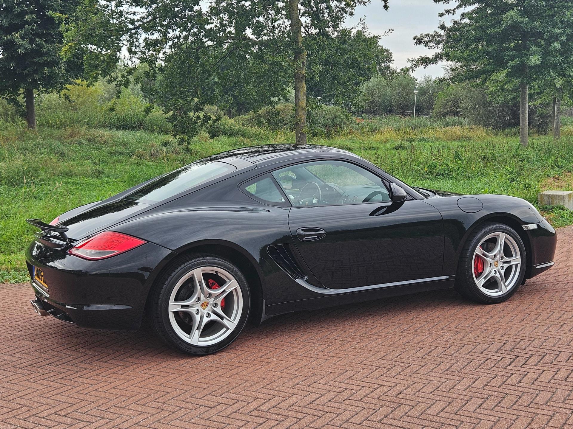 Foto van Porsche Cayman