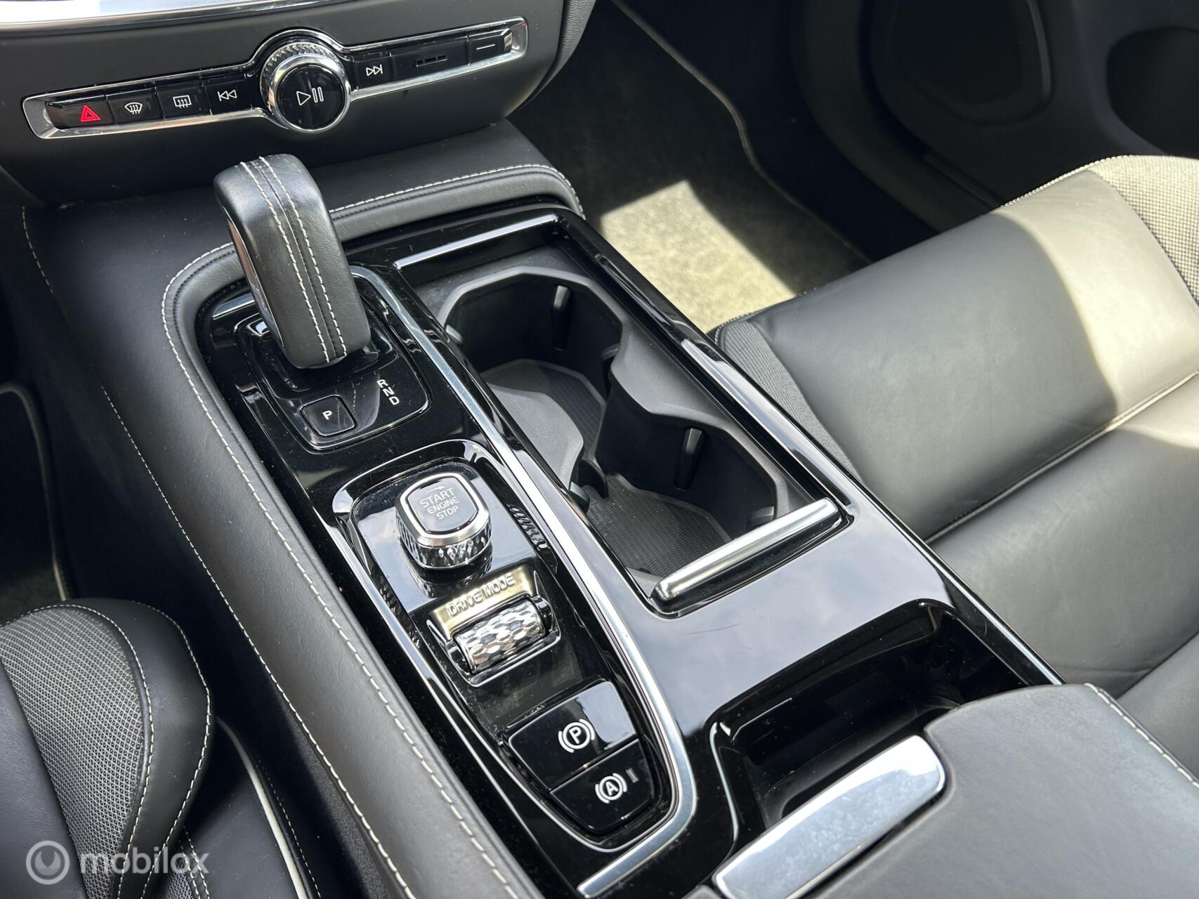 Foto van Volvo S60 T6 Twin Engine