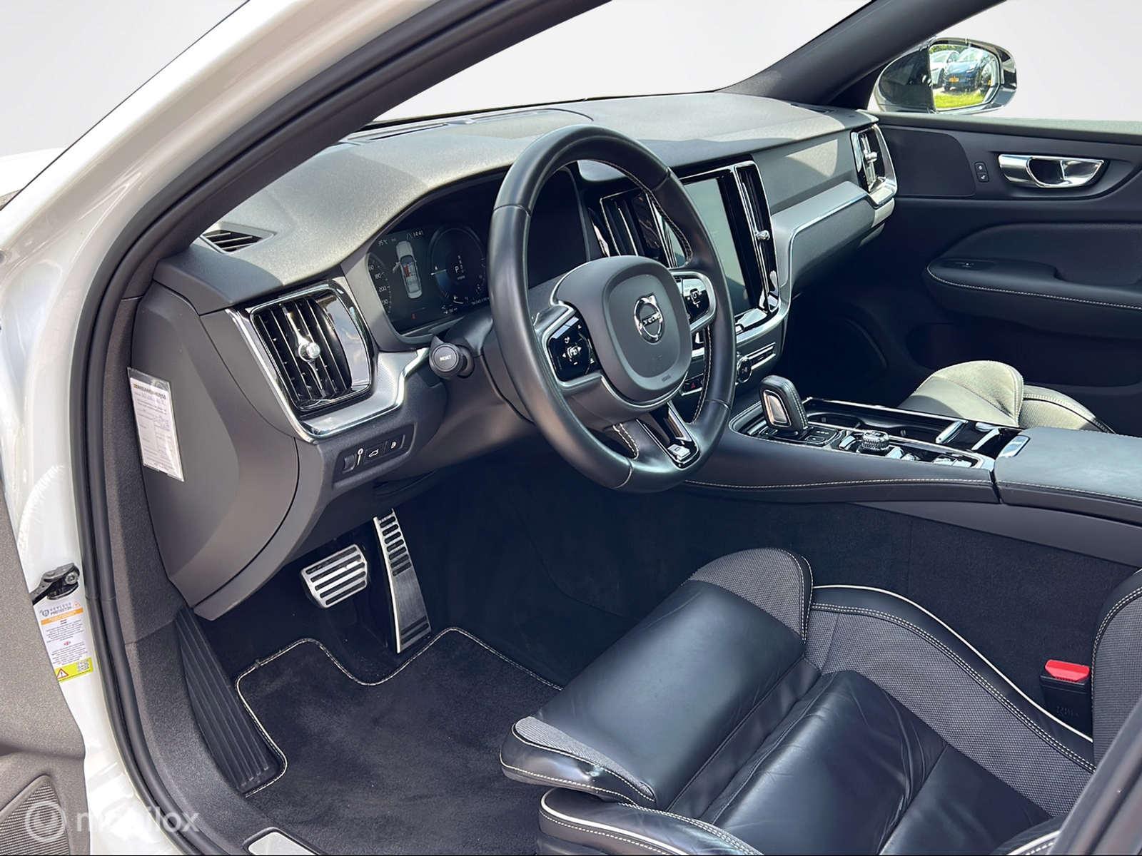 Foto van Volvo S60 T6 Twin Engine