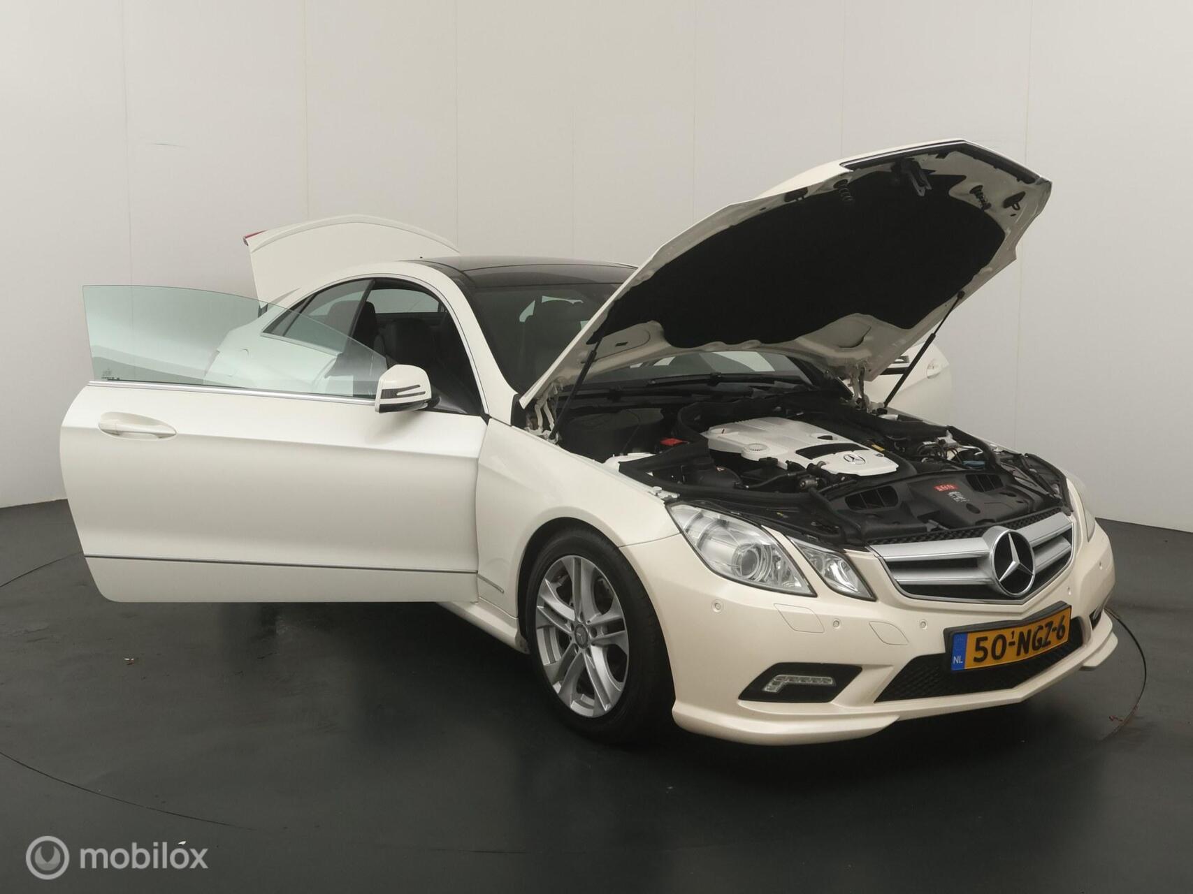 Foto van Mercedes-Benz E 200 Cgi
