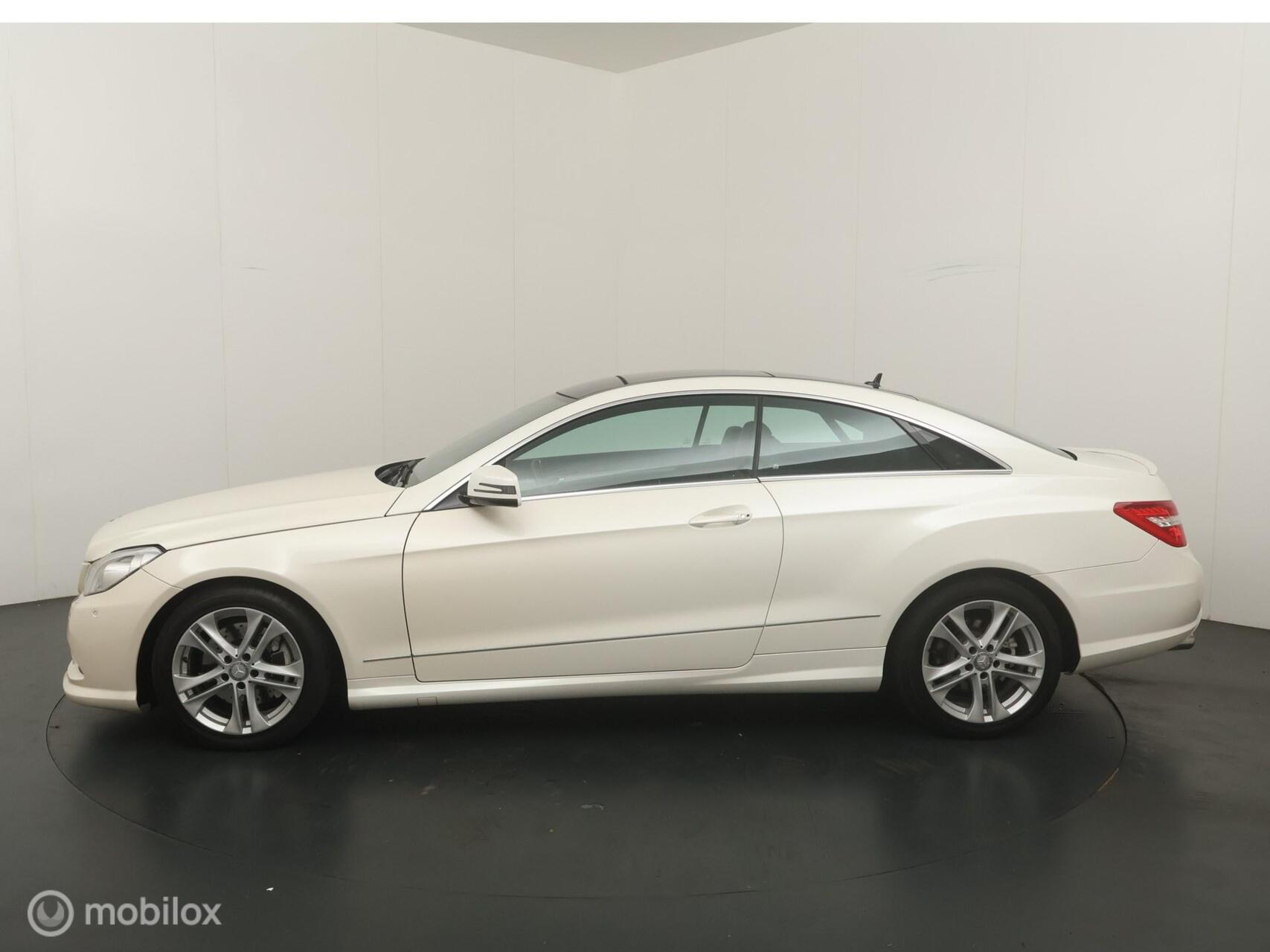 Foto van Mercedes-Benz E 200 Cgi