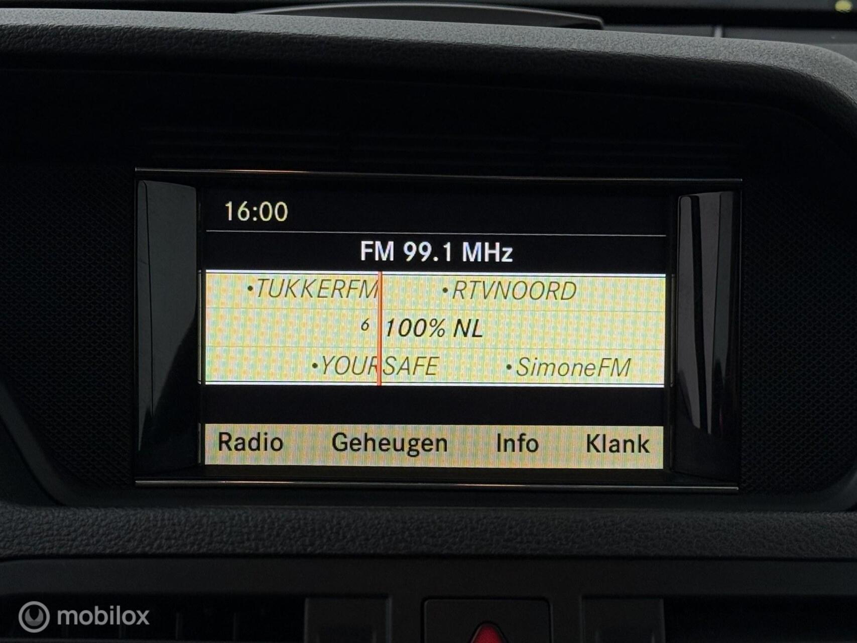 Foto van Mercedes-Benz E 200 Cgi