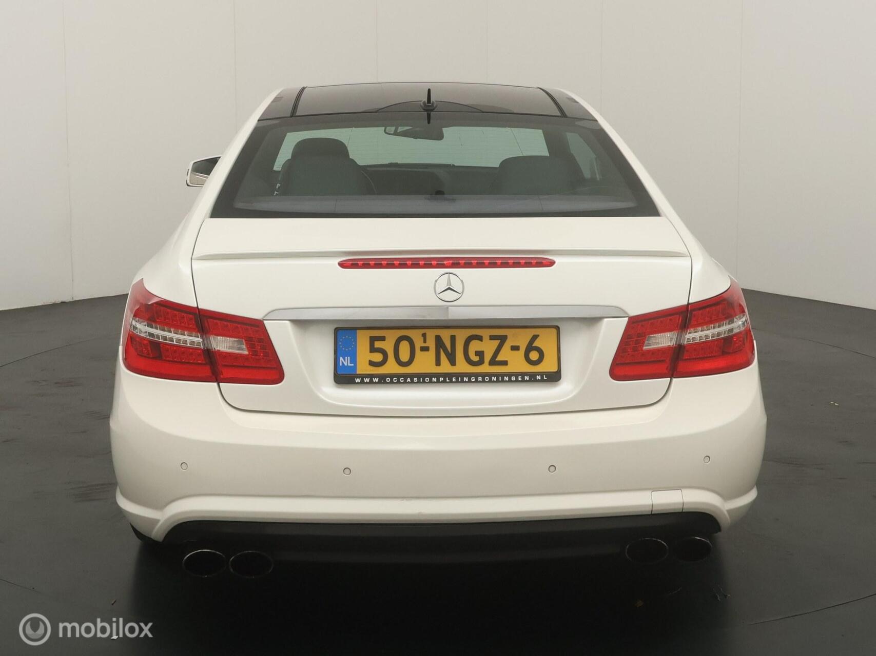Foto van Mercedes-Benz E 200 Cgi