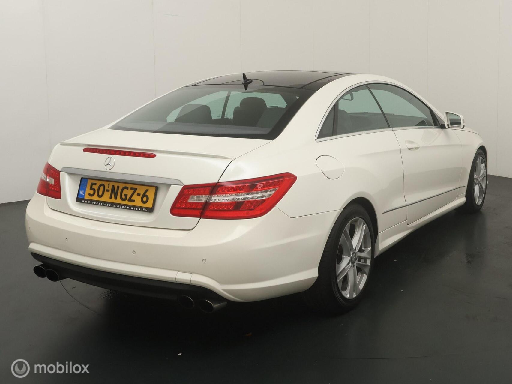 Foto van Mercedes-Benz E 200 Cgi