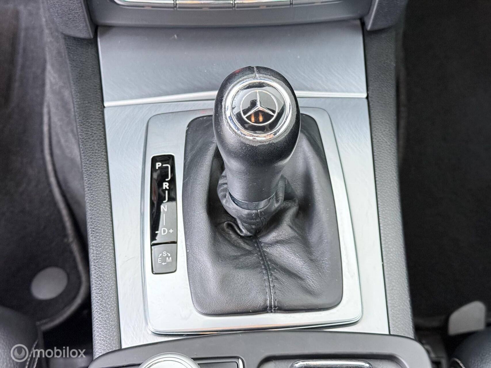 Foto van Mercedes-Benz E 200 Cgi