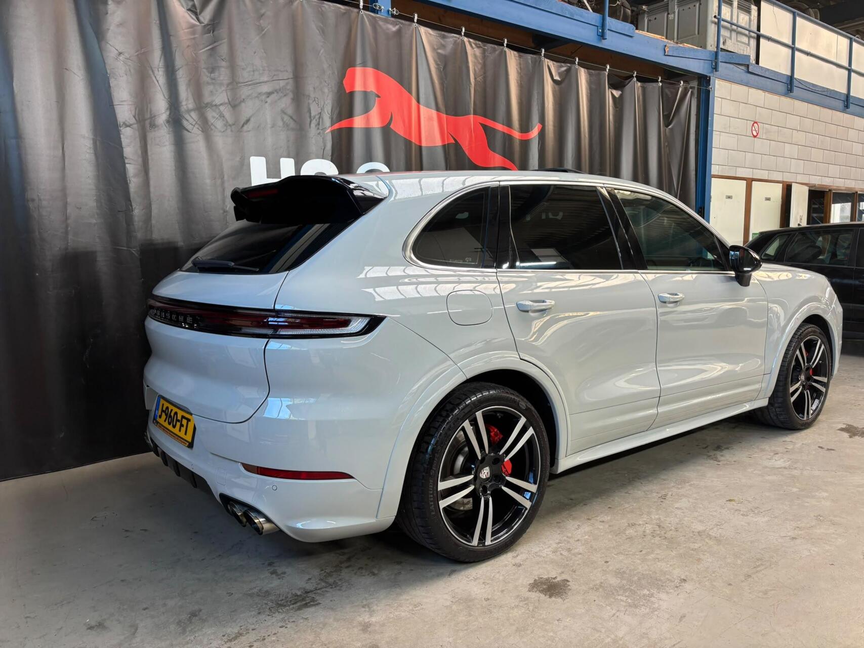 Foto van Porsche Cayenne Turbo